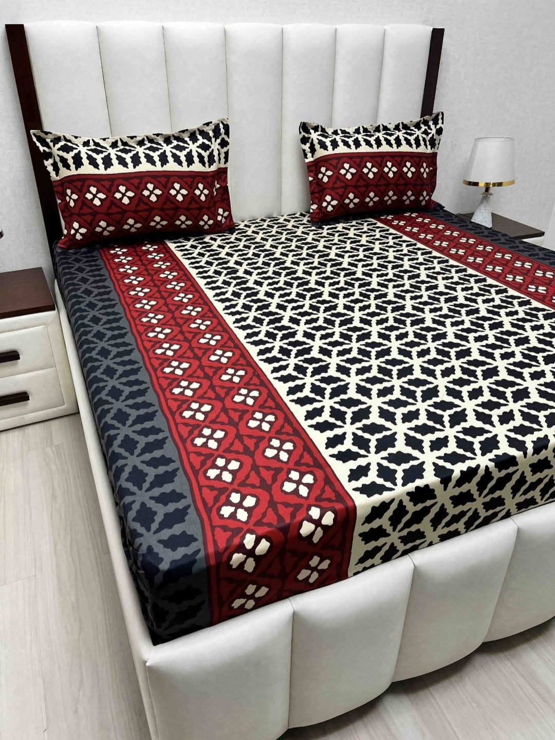 Pure Decor Velar sib Red & White Geometric Pure Cotton 240TC King Bedsheet Set-2.74mx2.74m
Pure Decor Velar sib Red & White Geometric Pure Cotton 240TC King Bedsheet Set-2.74mx2.74m