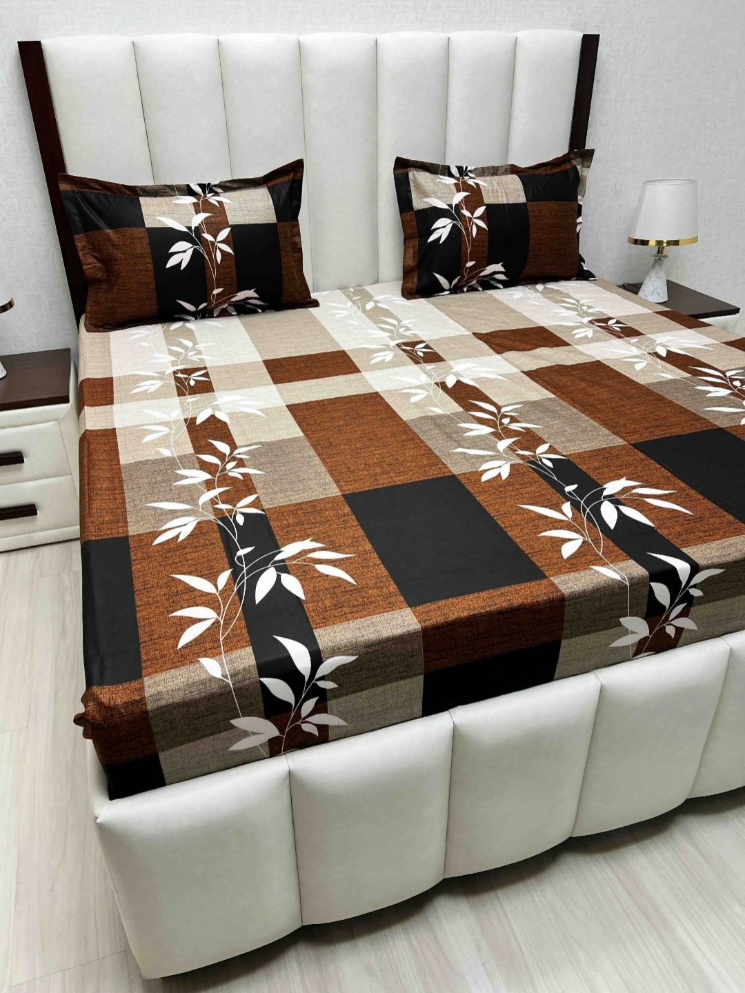 Pure Decor Velar Sib Brown & White Floral Pure Cotton 220 TC King Bedsheet Set-2.74mx2.74m
Pure Decor Velar Sib Brown & White Floral Pure Cotton 220 TC King Bedsheet Set-2.74mx2.74m
