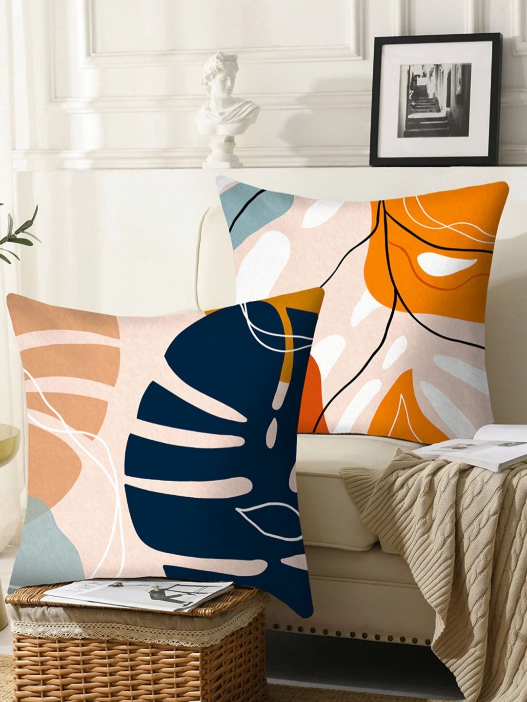 AEROHAVEN Peach-Coloured & Navy Blue 2 Pieces Abstract Printed Velvet Square CushionCovers
AEROHAVEN Peach-Coloured & Navy Blue 2 Pieces Abstract Printed Velvet Square CushionCovers