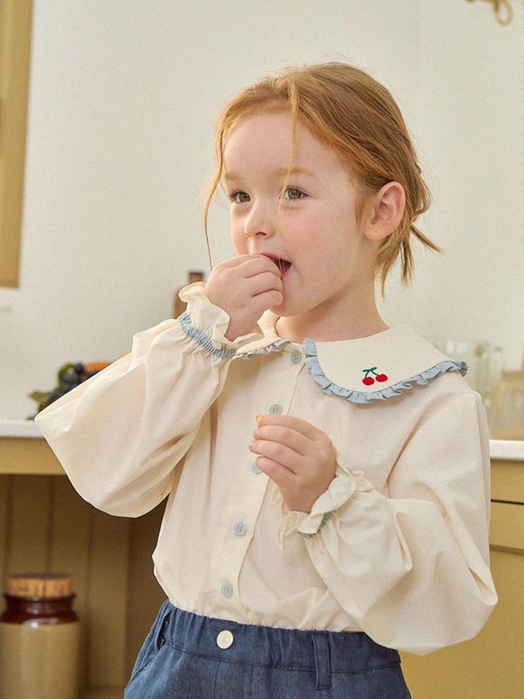 LULU & SKY Girl Solid Peter Pan Collar Cotton Relaxed Fit Cotton Casual Shirt, Off white
LULU & SKY Girl Solid Peter Pan Collar Cotton Relaxed Fit Cotton Casual Shirt, Off white