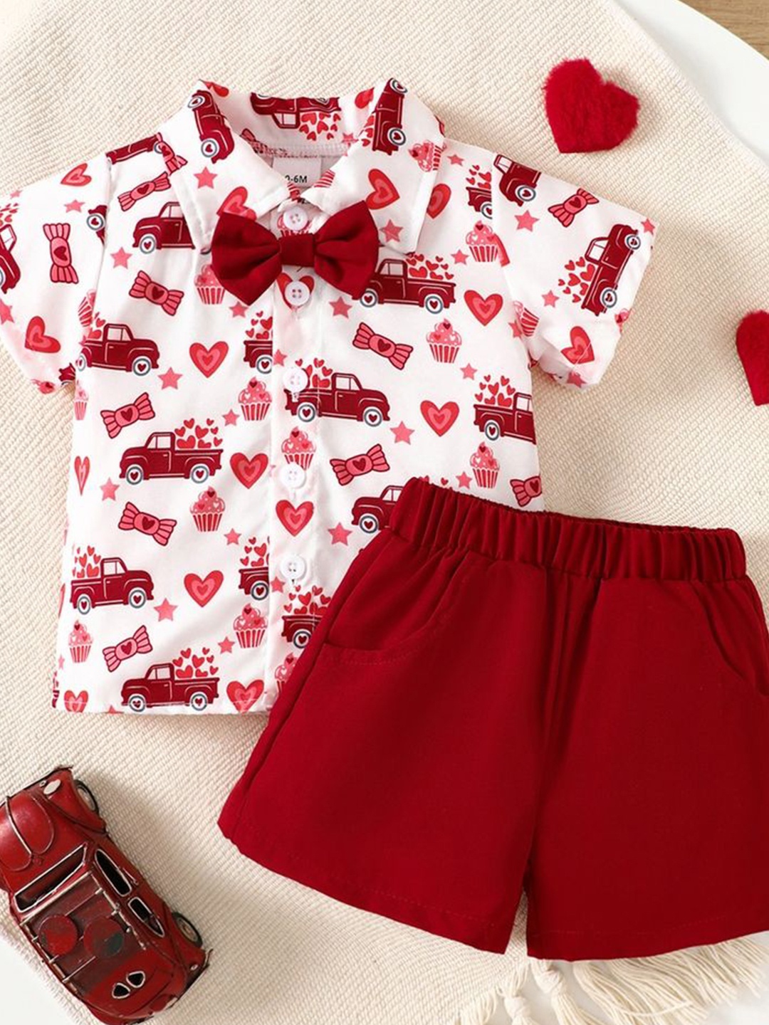 LULU & SKY Boys Printed Shirt Collar Short Sleeves Pure Cotton Shirt With Shorts, Red
LULU & SKY Boys Printed Shirt Collar Short Sleeves Pure Cotton Shirt With Shorts, Red