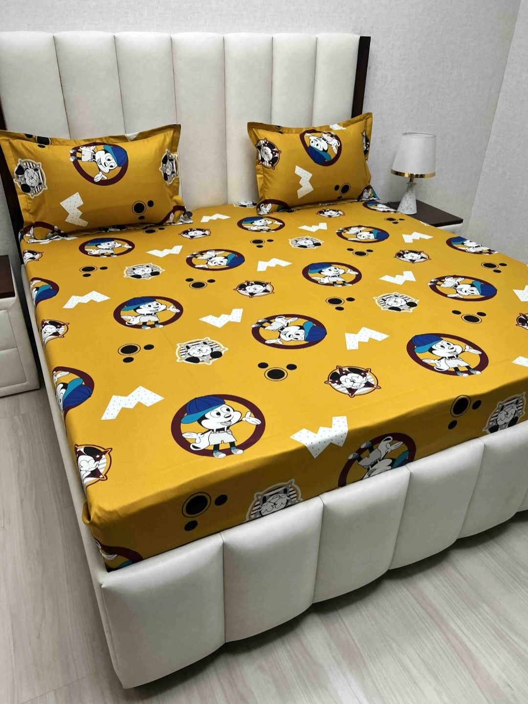 Pure Decor Passion Fur Yellow Cartoon Characters Cotton 260 TC Bedsheet Set-2.28mx2.54m
Pure Decor Passion Fur Yellow Cartoon Characters Cotton 260 TC Bedsheet Set-2.28mx2.54m