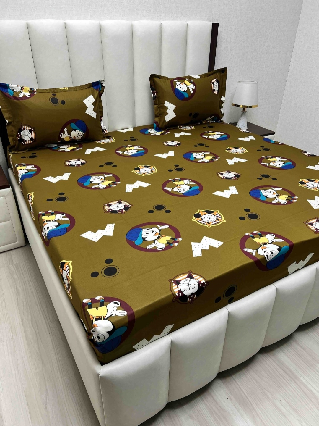 Pure Decor Passion Fur Brown Cartoon Characters Cotton 250 TC Bedsheet Set-2.28mx2.54m
Pure Decor Passion Fur Brown Cartoon Characters Cotton 250 TC Bedsheet Set-2.28mx2.54m