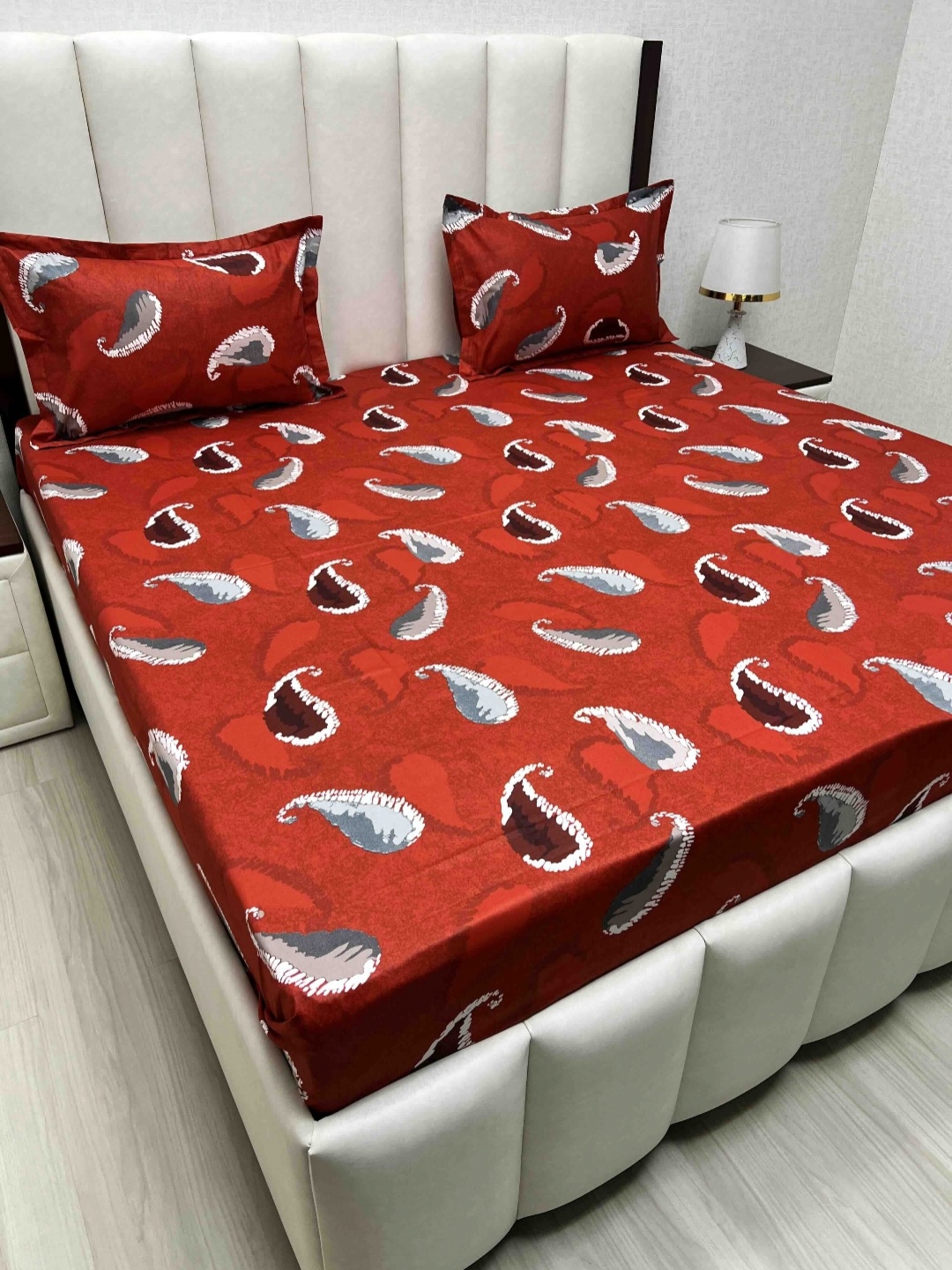 Pure Decor Passion Fur Red & White Ethnic Cotton 250 TC Queen Bedsheet Set-2.28mx2.54m
Pure Decor Passion Fur Red & White Ethnic Cotton 250 TC Queen Bedsheet Set-2.28mx2.54m