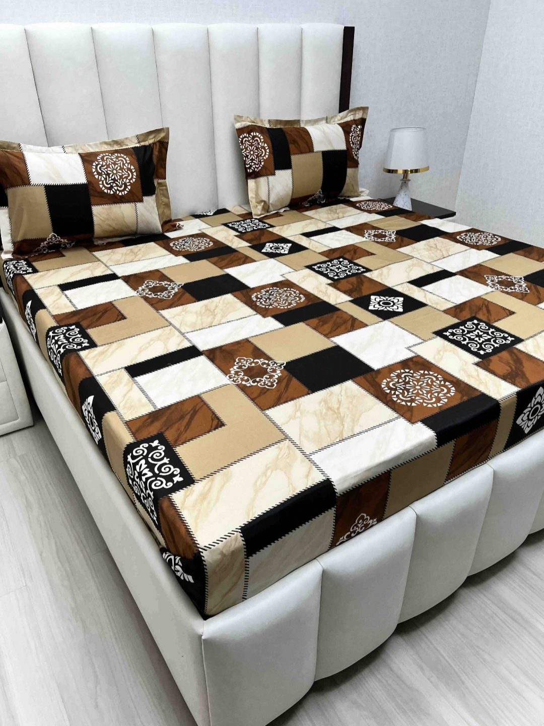 Pure Decor Passion Fur Brown & White Ethnic Cotton 240 TC Queen Bedsheet Set-2.28mx2.54m
Pure Decor Passion Fur Brown & White Ethnic Cotton 240 TC Queen Bedsheet Set-2.28mx2.54m