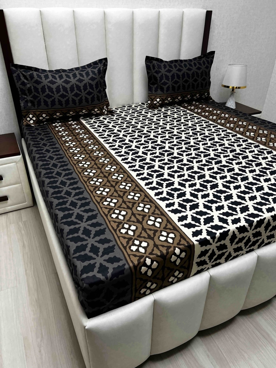 Pure Decor Brown & White Geometric Pure Cotton 220 TC Queen Bedsheet Set 2.28 m x 2.54 m
Pure Decor Brown & White Geometric Pure Cotton 220 TC Queen Bedsheet Set 2.28 m x 2.54 m