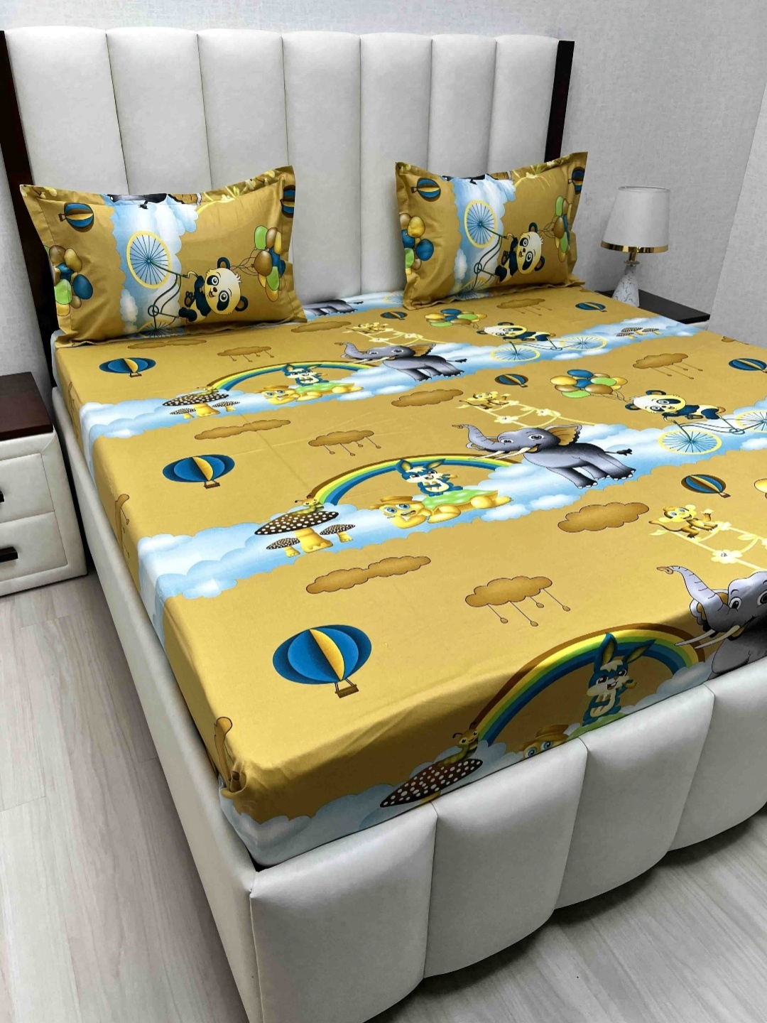 Pure Decor Brown Cartoon Characters Pure Cotton 210 TC Queen Bedsheet Set 2.28 m x 2.54 m
Pure Decor Brown Cartoon Characters Pure Cotton 210 TC Queen Bedsheet Set 2.28 m x 2.54 m