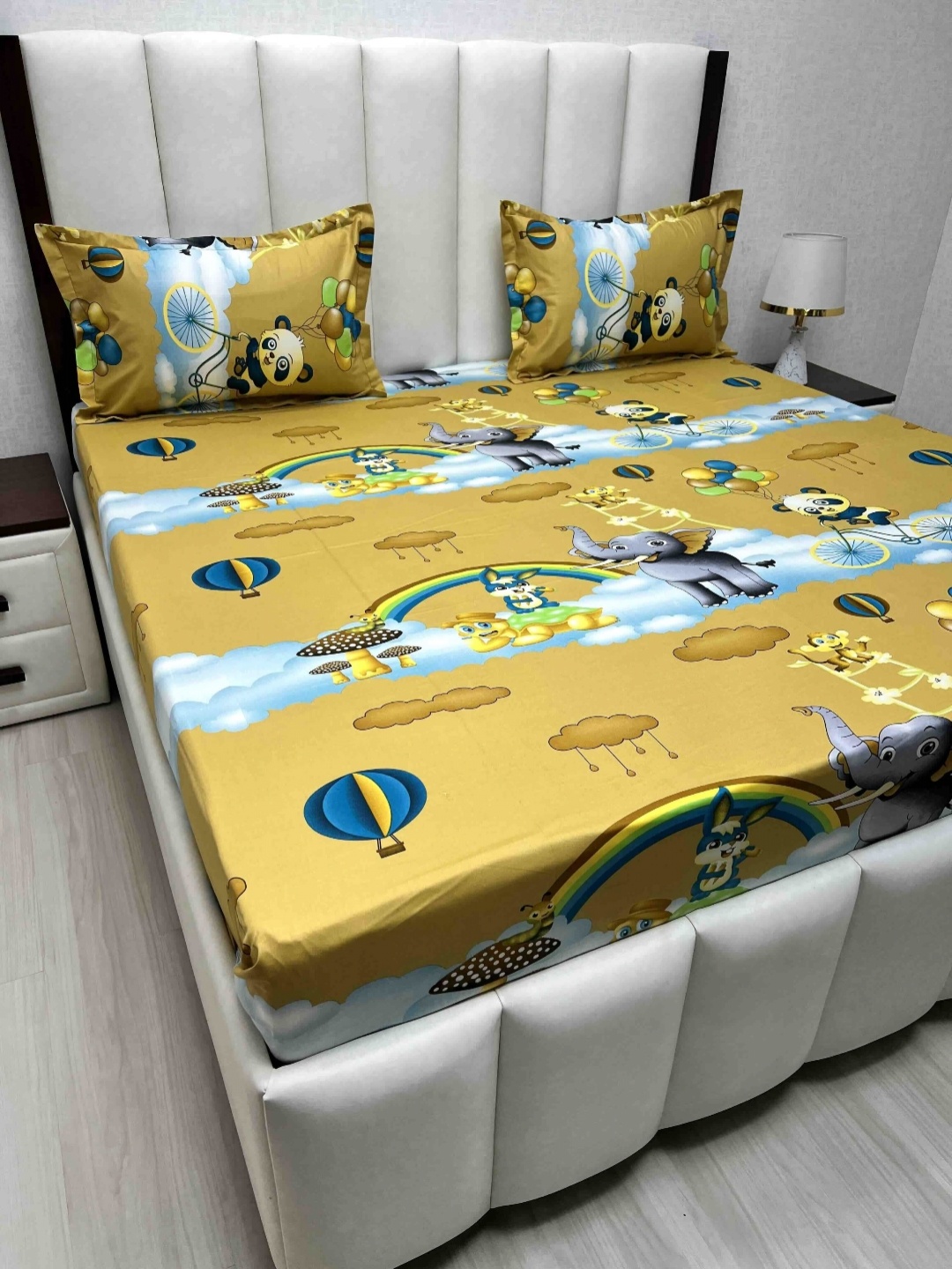 Pure Decor Brown Cartoon Characters Pure Cotton 350 TC Queen Bedsheet Set 2.28 m x 2.54 m
Pure Decor Brown Cartoon Characters Pure Cotton 350 TC Queen Bedsheet Set 2.28 m x 2.54 m