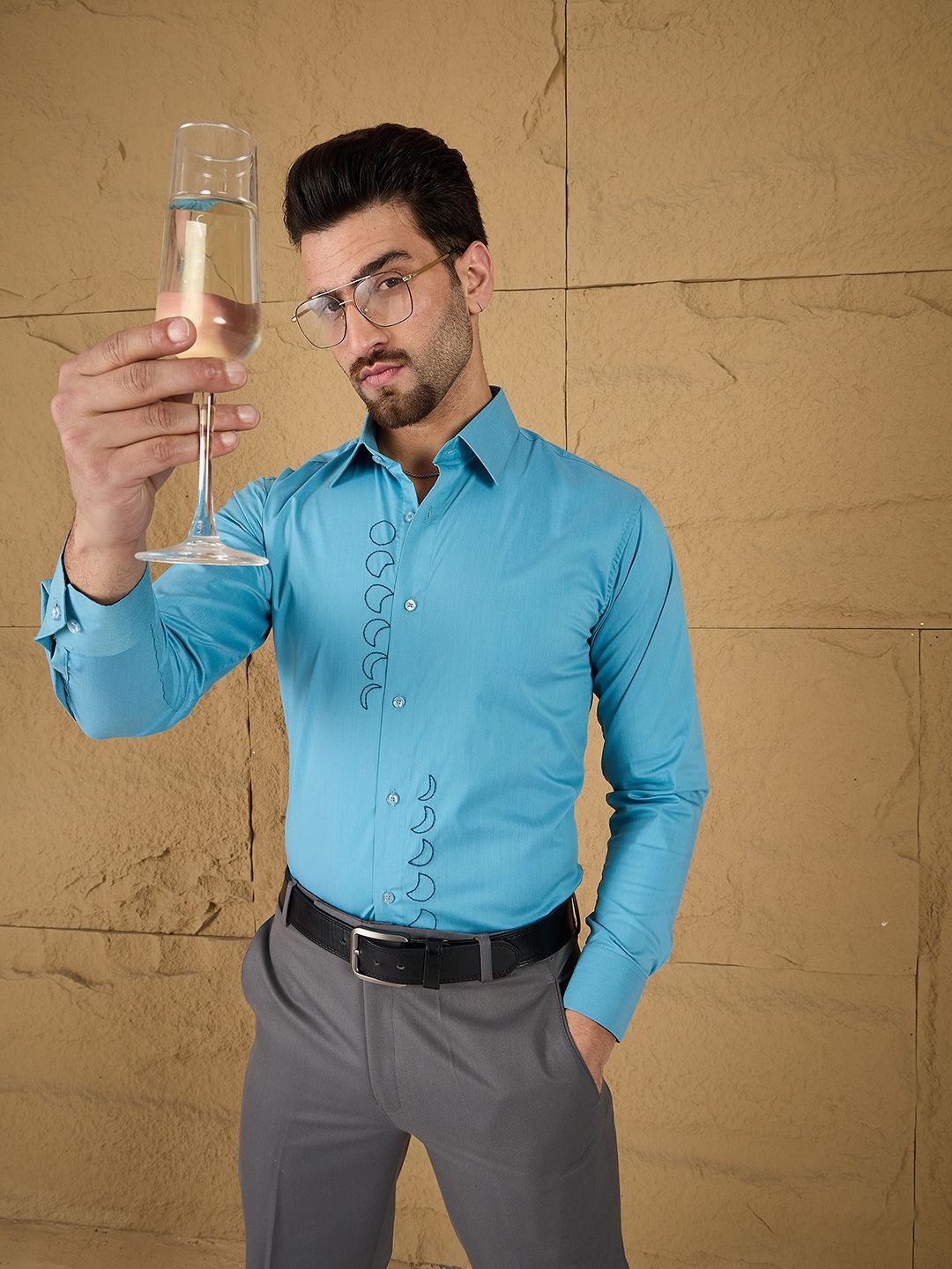 all yours Men Slim Fit Spread Collar Conversational Printed Cotton Party Shirt, Teal
all yours Men Slim Fit Spread Collar Conversational Printed Cotton Party Shirt, Teal