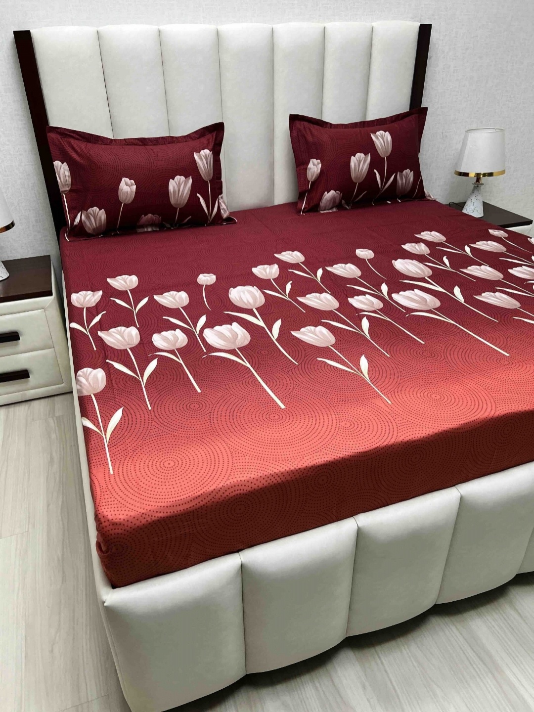 Pure Decor Passion Fur Floral 330 TC Pure Cotton Queen Bedsheet-2.28 m x 2.54 m, Maroon
Pure Decor Passion Fur Floral 330 TC Pure Cotton Queen Bedsheet-2.28 m x 2.54 m, Maroon