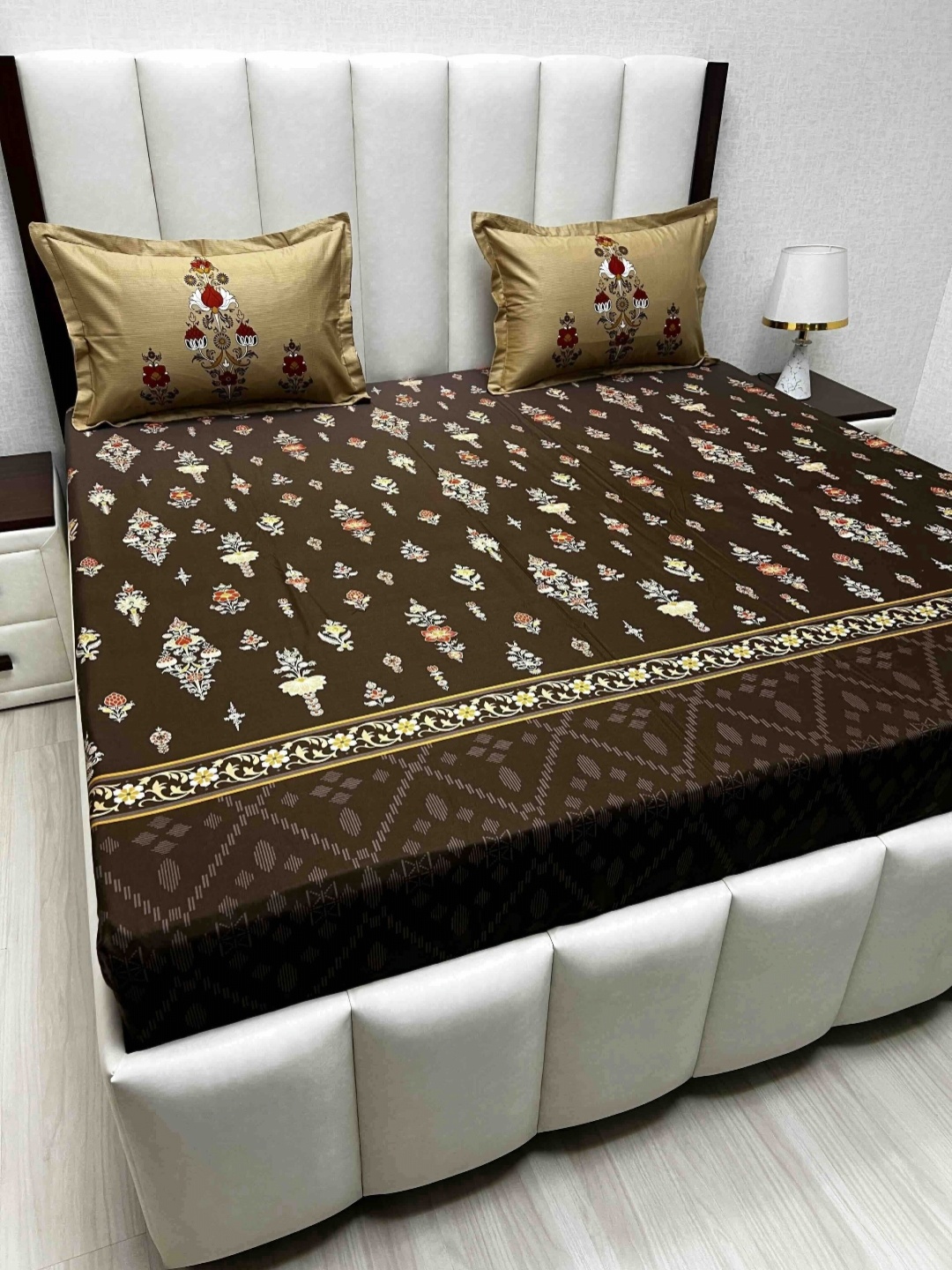 Pure Decor Royal Lifestyle Floral 400 TC Pure Cotton King Bedsheet Set-2.74 m x 2.74 m, Brown
Pure Decor Royal Lifestyle Floral 400 TC Pure Cotton King Bedsheet Set-2.74 m x 2.74 m, Brown
