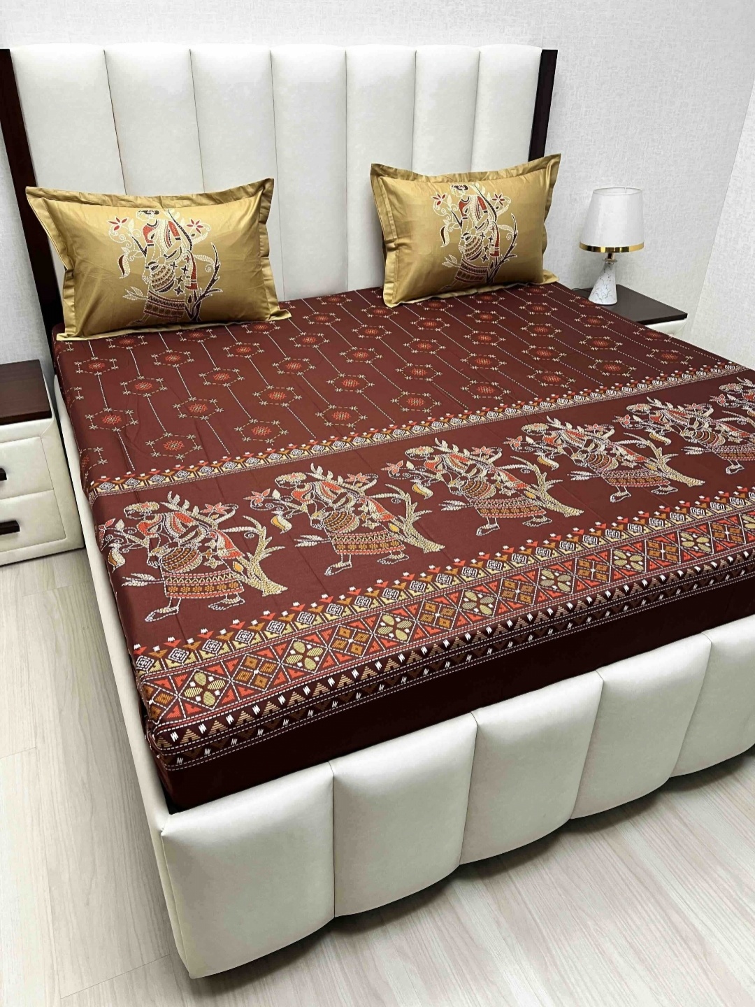 Pure Decor Royal Lifestyle 380 TC Pure Cotton King Bedsheet Set-2.74 m x 2.74 m, Brown
Pure Decor Royal Lifestyle 380 TC Pure Cotton King Bedsheet Set-2.74 m x 2.74 m, Brown