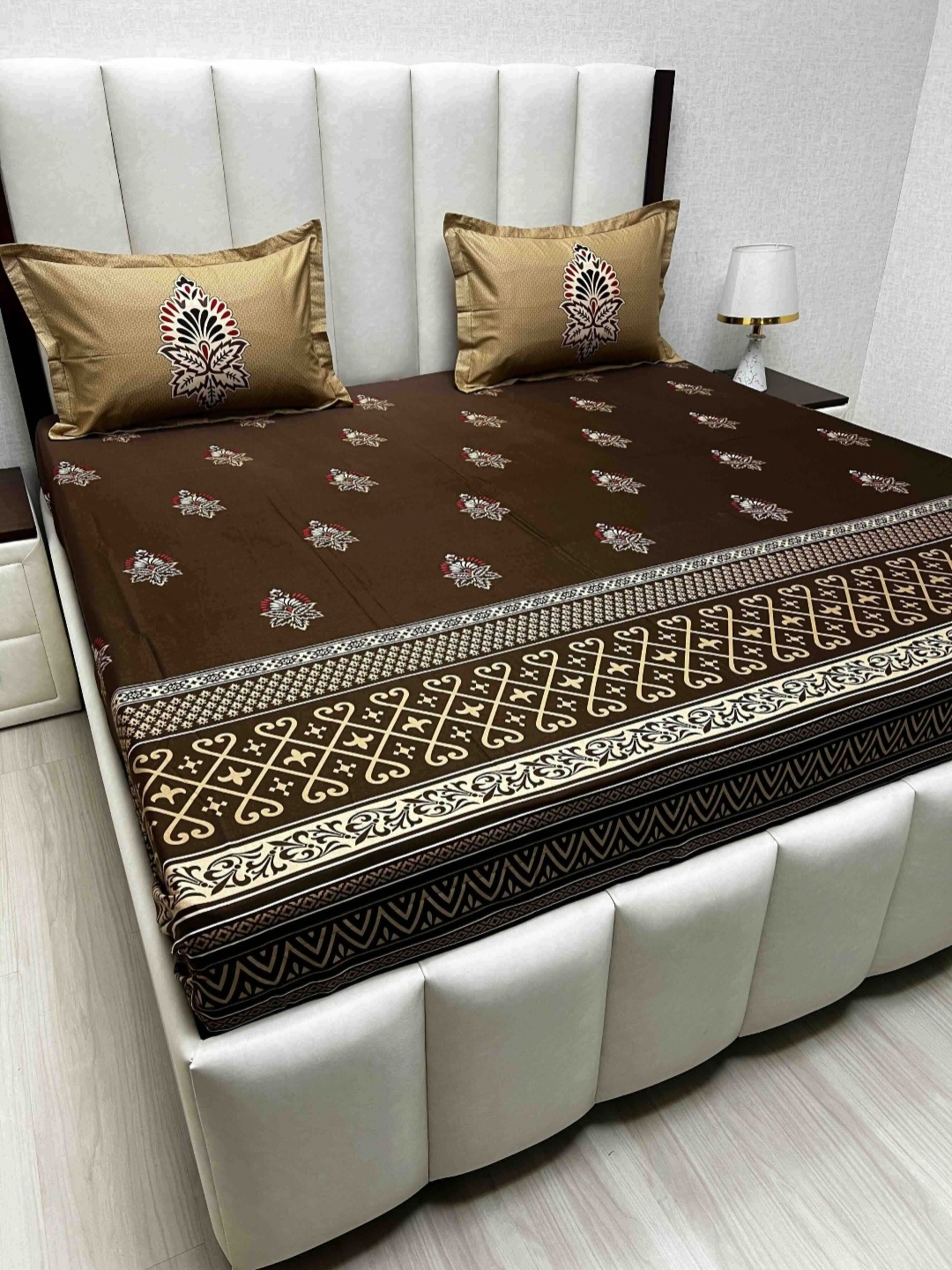 Pure Decor Royal Lifestyle 330 TC Pure Cotton King Bedsheet Set-2.74 m x 2.74 m, Brown
Pure Decor Royal Lifestyle 330 TC Pure Cotton King Bedsheet Set-2.74 m x 2.74 m, Brown