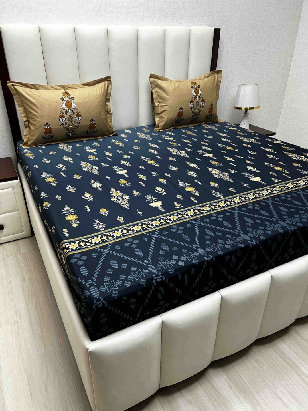 Pure Decor Royal Lifestyle Floral 300 TC Pure Cotton King Bedsheet Set-2.74 m x 2.74 m, Navy blue
Pure Decor Royal Lifestyle Floral 300 TC Pure Cotton King Bedsheet Set-2.74 m x 2.74 m, Navy blue