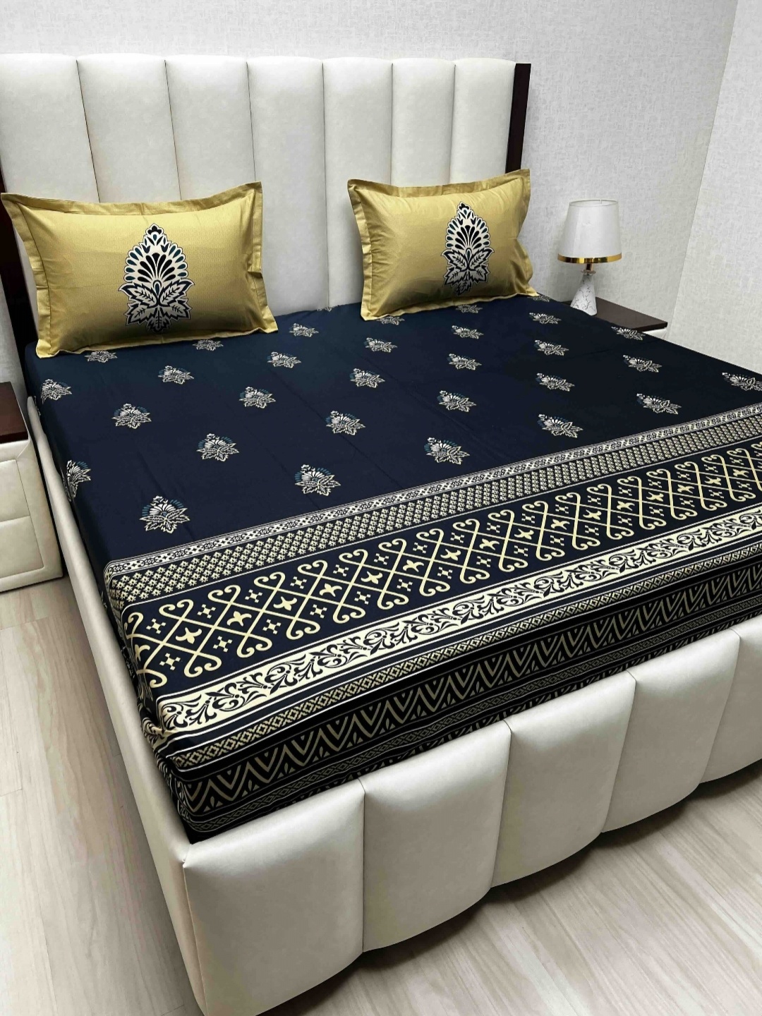 Pure Decor Royal Lifestyle 300 TC Pure Cotton King Bedsheet Set-2.74 m x 2.74 m, Navy blue
Pure Decor Royal Lifestyle 300 TC Pure Cotton King Bedsheet Set-2.74 m x 2.74 m, Navy blue