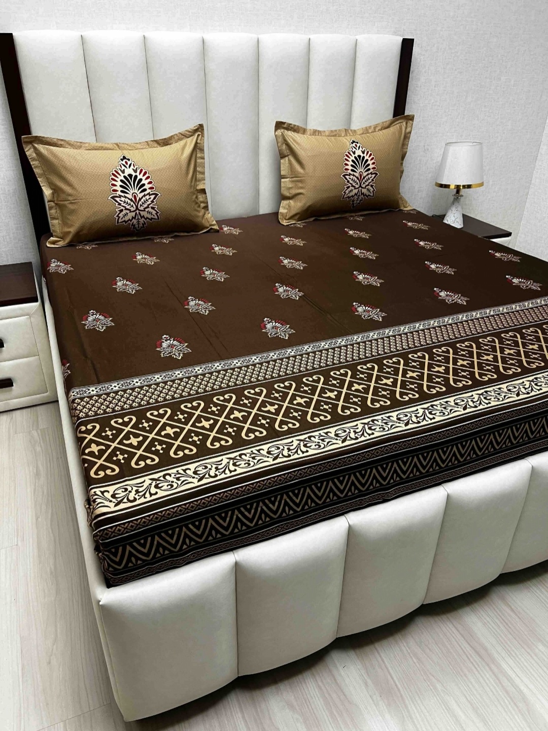 Pure Decor Royal Lifestyle 300 TC Pure Cotton King Bedsheet Set-2.74 m x 2.74 m, Brown
Pure Decor Royal Lifestyle 300 TC Pure Cotton King Bedsheet Set-2.74 m x 2.74 m, Brown