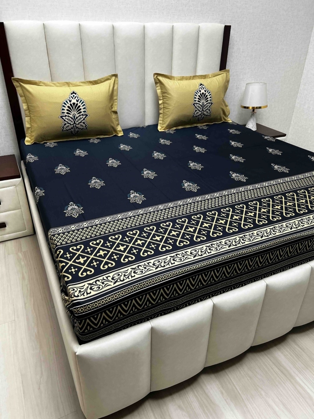 Pure Decor Royal Lifestyle 260 TC Pure Cotton King Bedsheet Set-2.74 m x 2.74 m, Blue
Pure Decor Royal Lifestyle 260 TC Pure Cotton King Bedsheet Set-2.74 m x 2.74 m, Blue