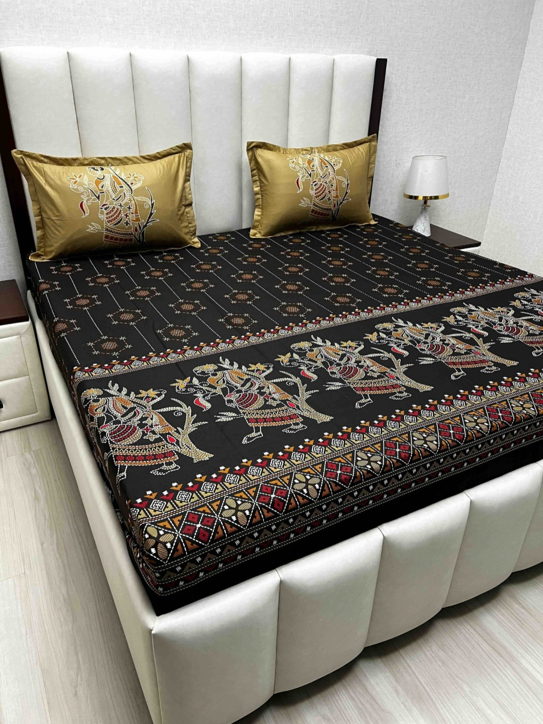 Pure Decor Royal Lifestyle 260 TC Pure Cotton King Bedsheet Set-2.74 m x 2.74 m, Brown
Pure Decor Royal Lifestyle 260 TC Pure Cotton King Bedsheet Set-2.74 m x 2.74 m, Brown