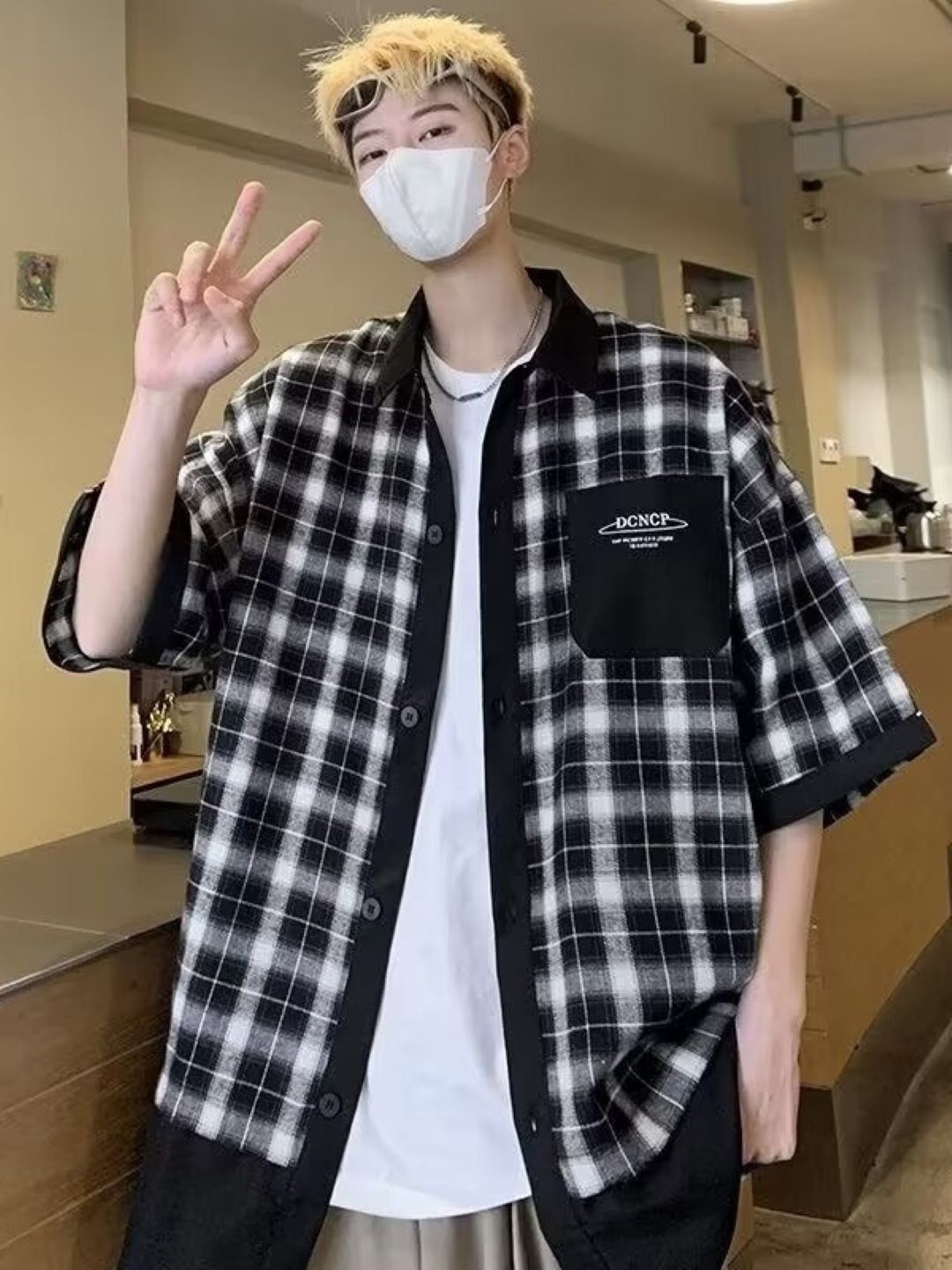 StyleCast Men Original Oversized Fit Spread Collar Shepherd Checked Casual Shirt, Black
StyleCast Men Original Oversized Fit Spread Collar Shepherd Checked Casual Shirt, Black