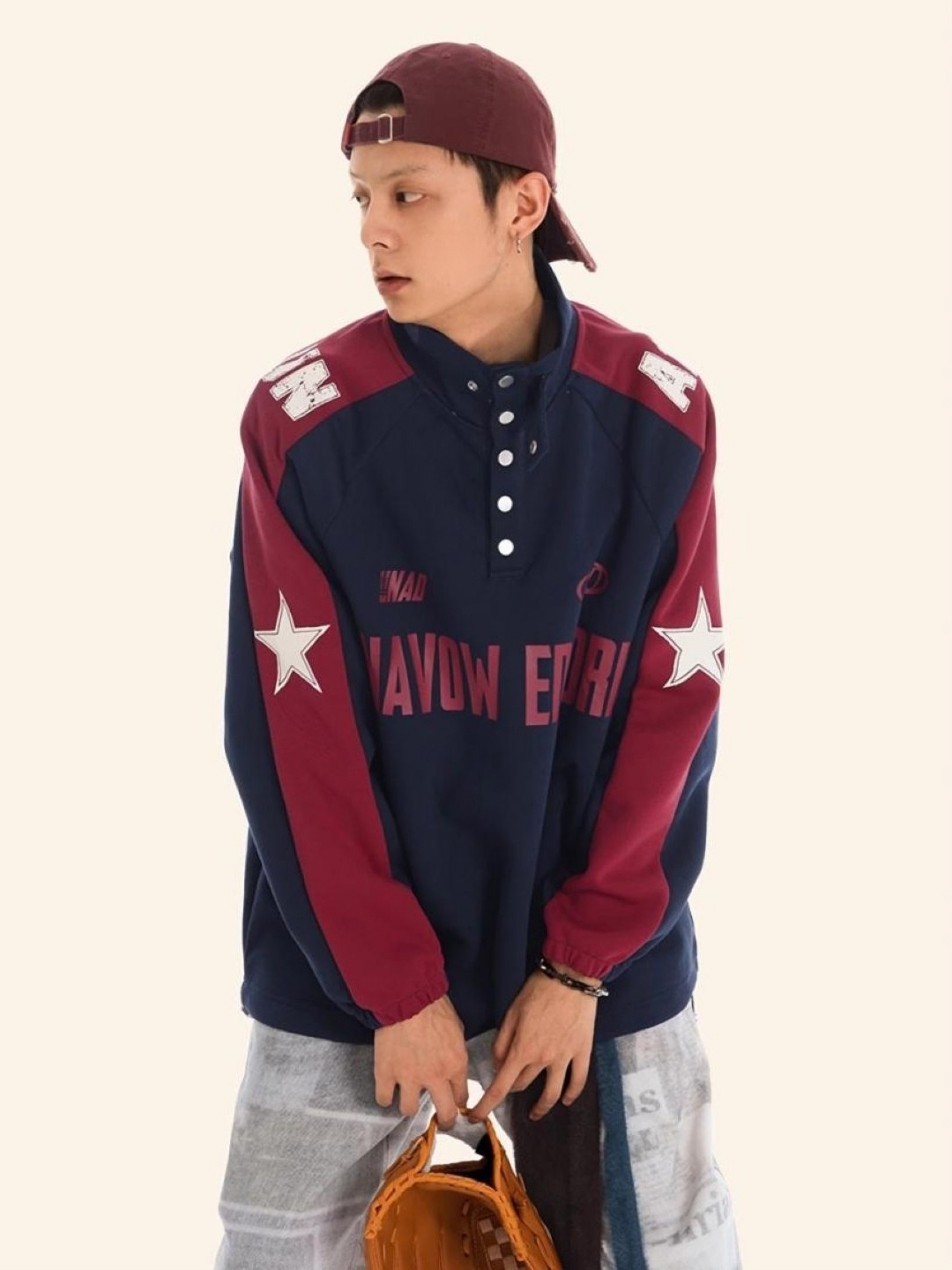 StyleCast Men Typography Printed High Neck Relaxed Fit Raglan Sleeves Casual T-shirt, Navy blue
StyleCast Men Typography Printed High Neck Relaxed Fit Raglan Sleeves Casual T-shirt, Navy blue