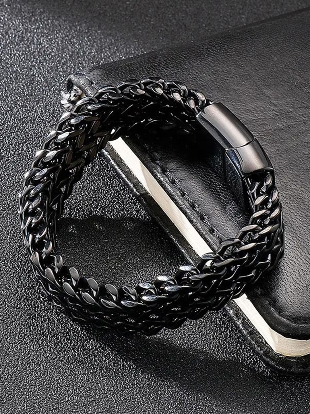 The Roadster Lifestyle Co. Men Silver-Plated Stainless Steel Oxidised Wraparound Bracelet, Black
The Roadster Lifestyle Co. Men Silver-Plated Stainless Steel Oxidised Wraparound Bracelet, Black