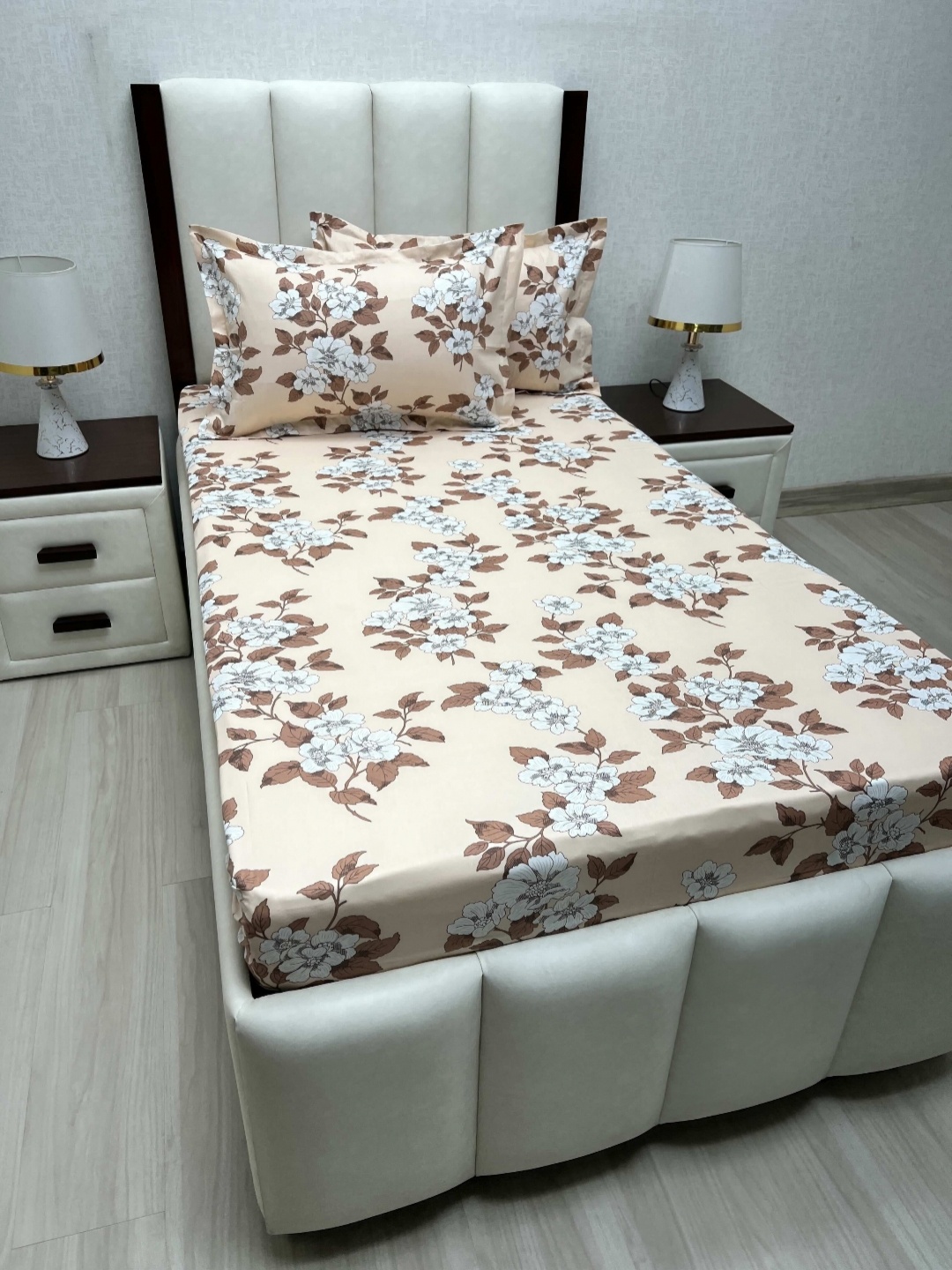 Pure Decor Cotton Single Bed Size Bedsheet With 2 Pillow Covers 1.73m X 2.36m, Peach
Pure Decor Cotton Single Bed Size Bedsheet With 2 Pillow Covers 1.73m X 2.36m, Peach