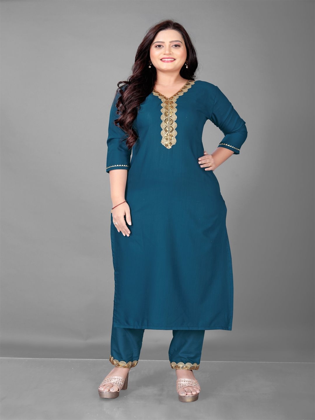 Lerkiza Geometric Yoke Design V-Neck Sequinned & Gotta Patti Straight Kurta With Palazzo, Blue
Lerkiza Geometric Yoke Design V-Neck Sequinned & Gotta Patti Straight Kurta With Palazzo, Blue