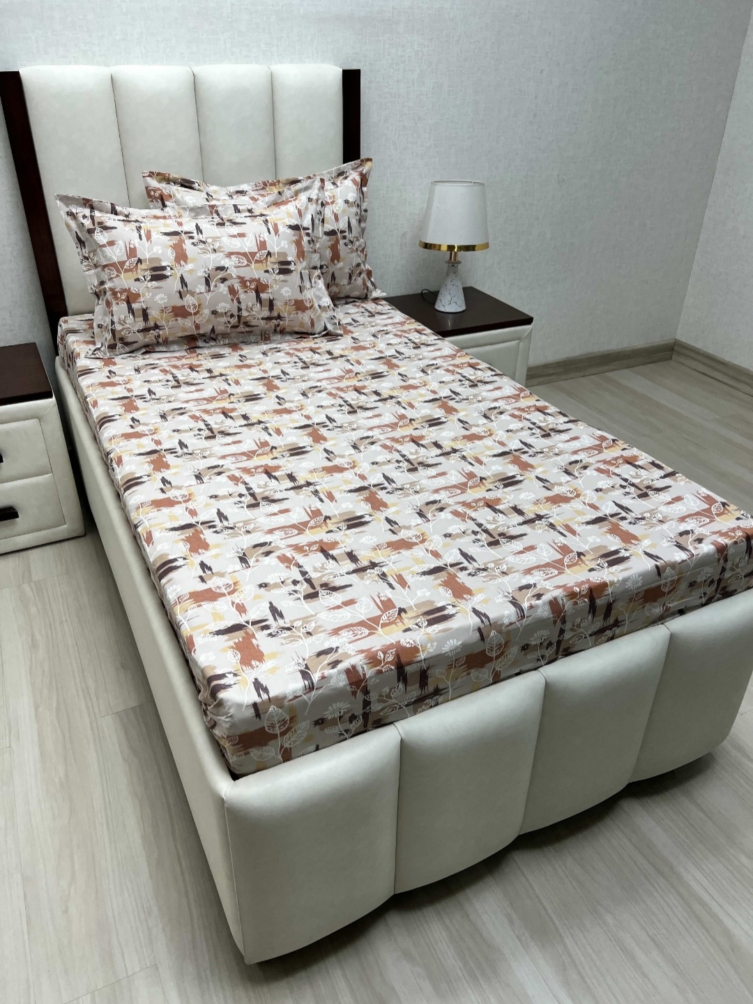 Pure Decor Cotton Single Bed Size Bedsheet With 2 Pillow Covers 1.73m X 2.36m, White
Pure Decor Cotton Single Bed Size Bedsheet With 2 Pillow Covers 1.73m X 2.36m, White