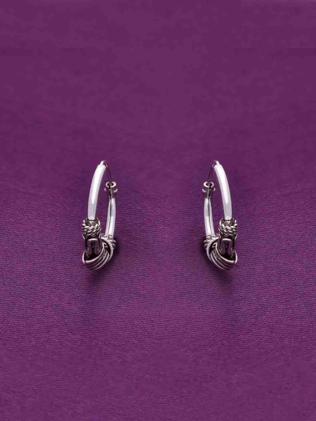 KAI JEWEL Rhodium-Plated Sterling Silver Twisted Contemporary Hoop Earrings
KAI JEWEL Rhodium-Plated Sterling Silver Twisted Contemporary Hoop Earrings