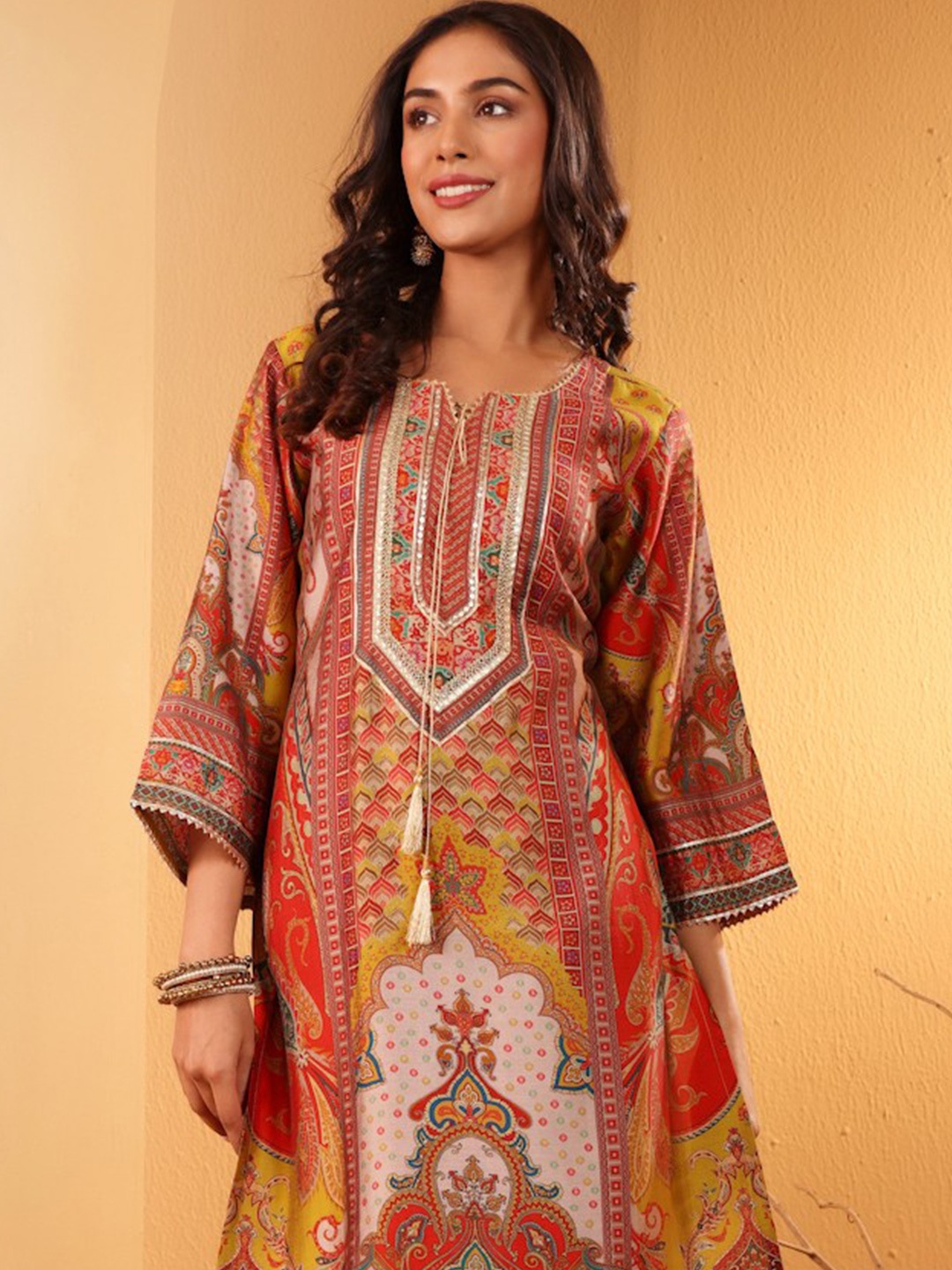 Varanga Ethnic Motifs Embroidered Gotta Patti Notch Neck Chanderi Silk Kurta With Trousers, Beige
Varanga Ethnic Motifs Embroidered Gotta Patti Notch Neck Chanderi Silk Kurta With Trousers, Beige