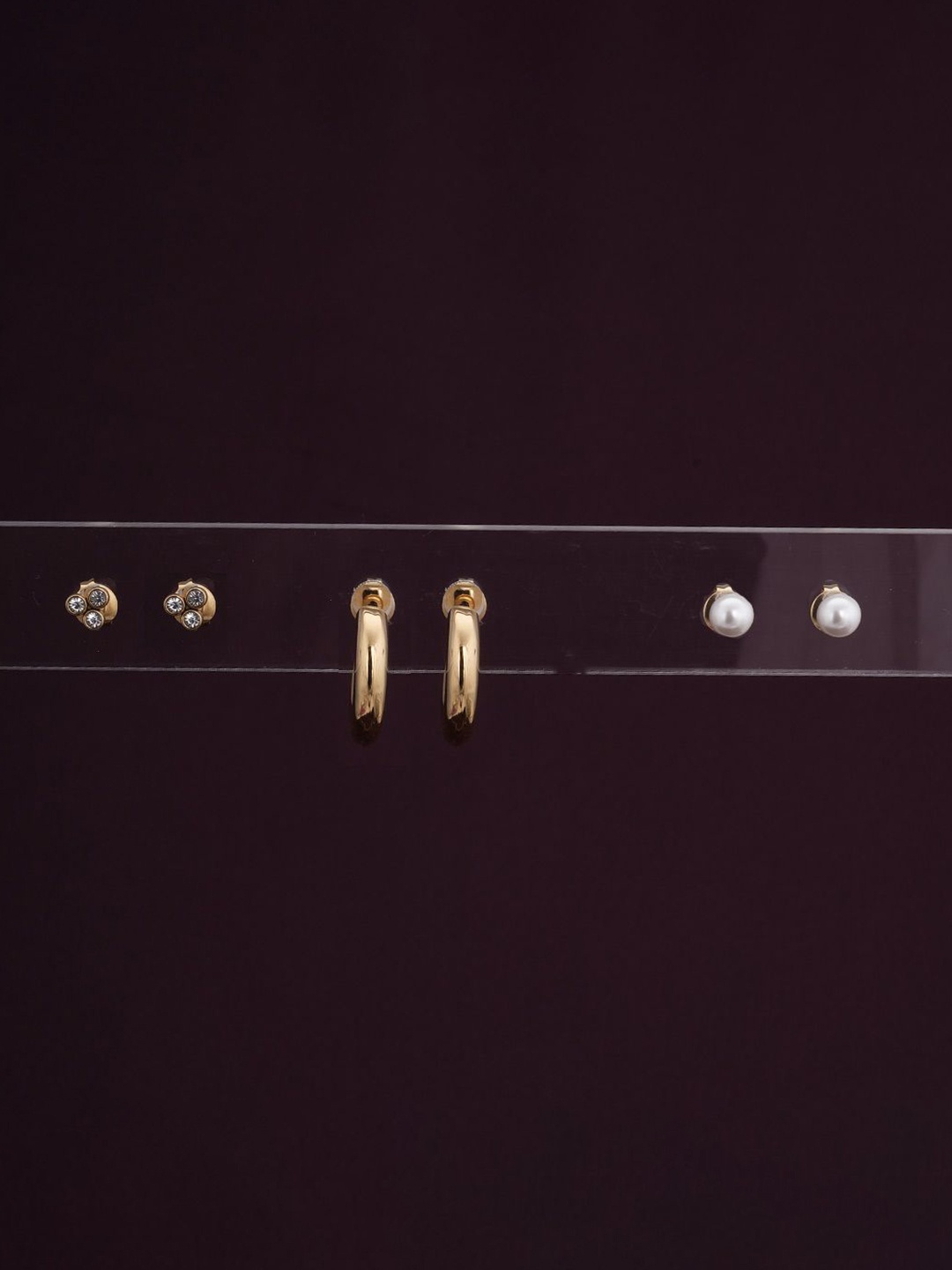 PALMONAS Set Of 3 Stainless Steel Gold Plated Pearls Waterproof Contemporary Studs
PALMONAS Set Of 3 Stainless Steel Gold Plated Pearls Waterproof Contemporary Studs