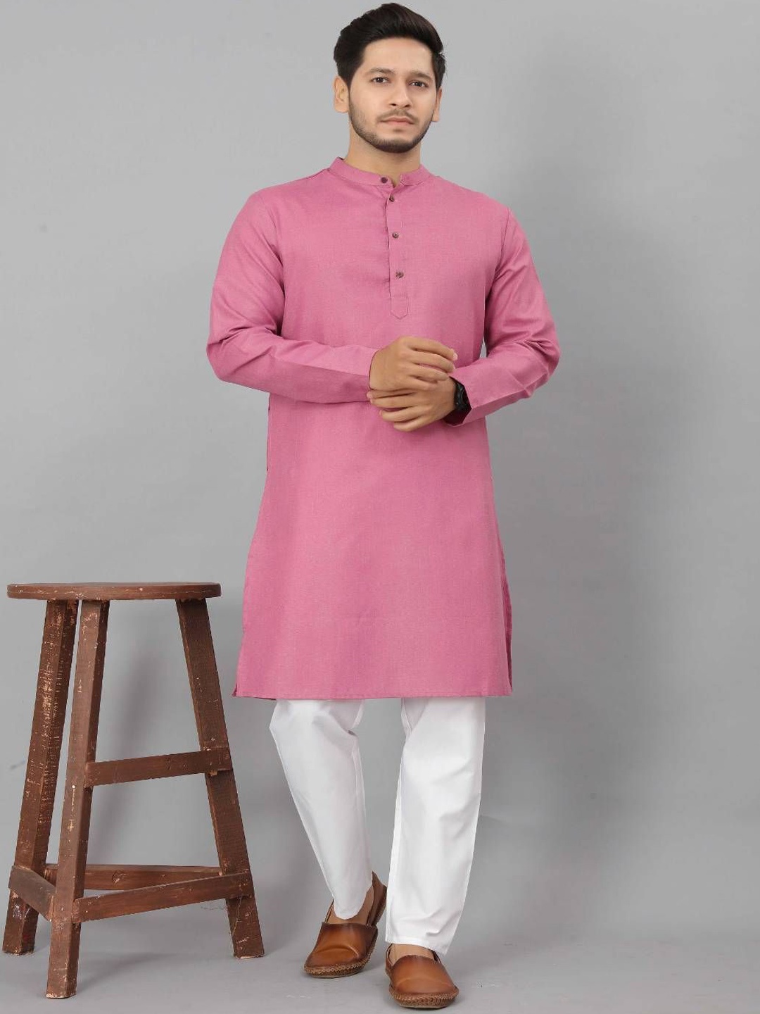 Odd By Poshaak Band Collar Pure Cotton Straight Kurta With Pyjama, Pink
Odd By Poshaak Band Collar Pure Cotton Straight Kurta With Pyjama, Pink