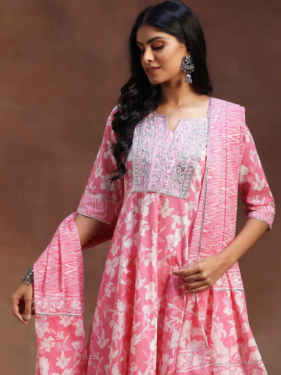 Libas Floral Printed Sequined Embroidered Pure Cotton Kurta With Churidar And Dupatta, Pink
Libas Floral Printed Sequined Embroidered Pure Cotton Kurta With Churidar And Dupatta, Pink
