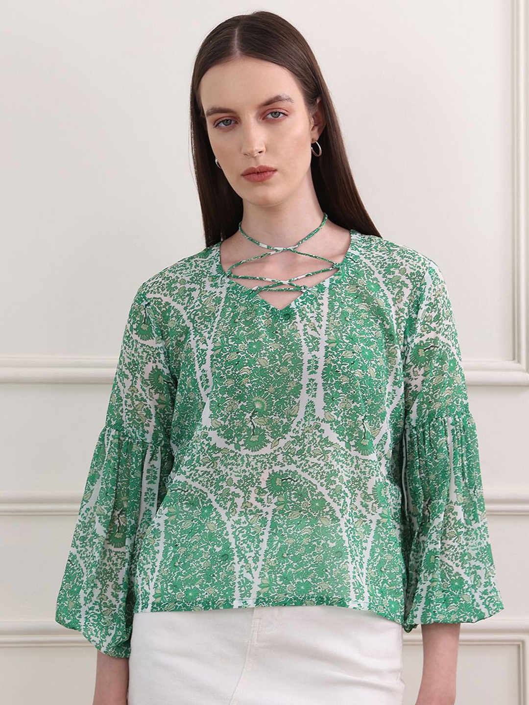 OBSHIVKA Flow & Flair Women Ethnic Motifs Printed Tie-Up Neck Puff Sleeves Top, Green
OBSHIVKA Flow & Flair Women Ethnic Motifs Printed Tie-Up Neck Puff Sleeves Top, Green