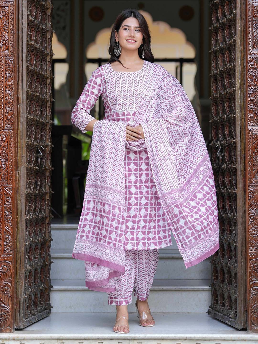 Mishree Collection Geometric Printed Pure Cotton Straight Kurta With Salwar And Dupatta, Pink
Mishree Collection Geometric Printed Pure Cotton Straight Kurta With Salwar And Dupatta, Pink