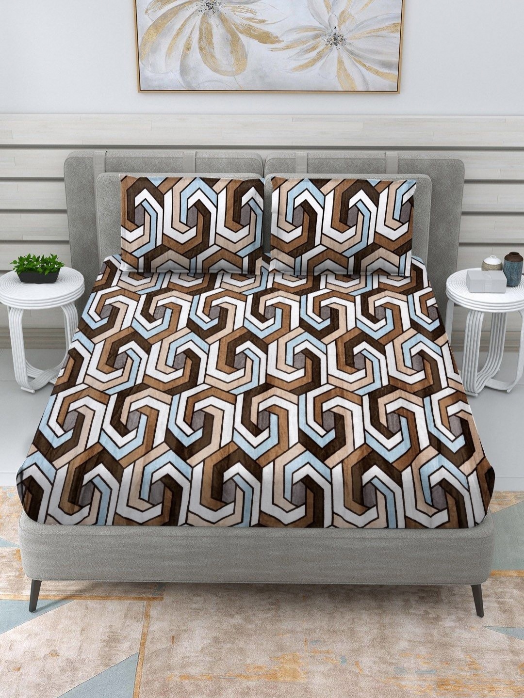 RRC Brown & White Woolen Geometric 300 TC Queen Bedsheet with 2 Pillow Covers2.28mx2.54m
RRC Brown & White Woolen Geometric 300 TC Queen Bedsheet with 2 Pillow Covers2.28mx2.54m