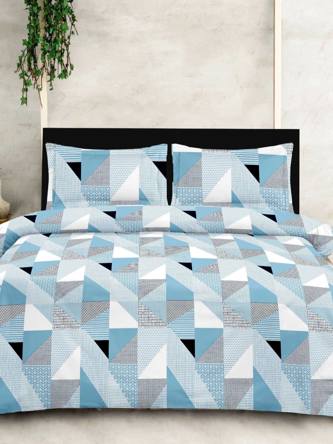 Ariana Blue & White Geometric Printed Cotton 210 TC King Bedsheet Set 2.70 m x 2.70 m
Ariana Blue & White Geometric Printed Cotton 210 TC King Bedsheet Set 2.70 m x 2.70 m