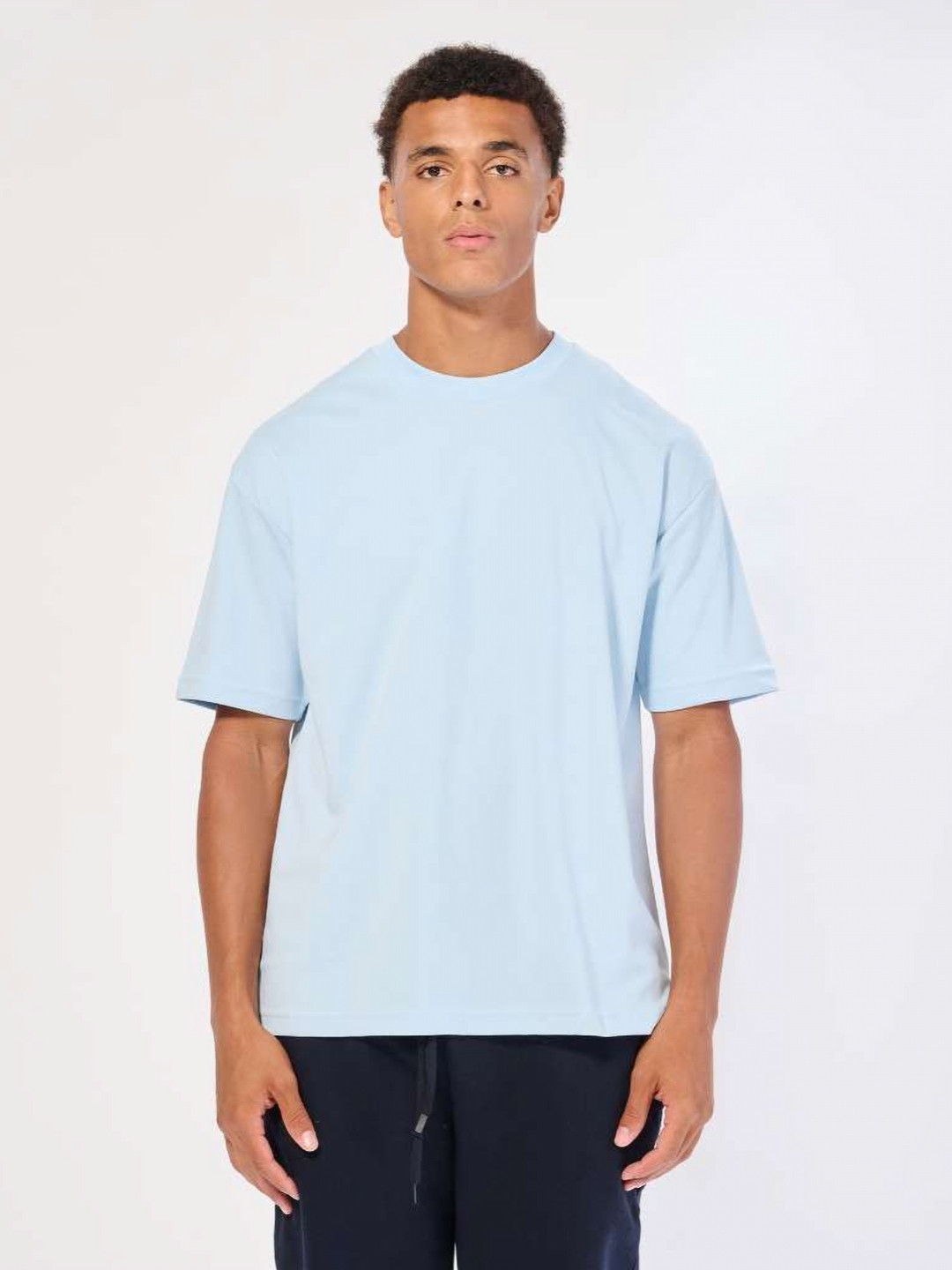 CELSIUS Men Moisture Wicking Solid Round Neck Cotton Oversized T-shirt, Turquoise blue
CELSIUS Men Moisture Wicking Solid Round Neck Cotton Oversized T-shirt, Turquoise blue
