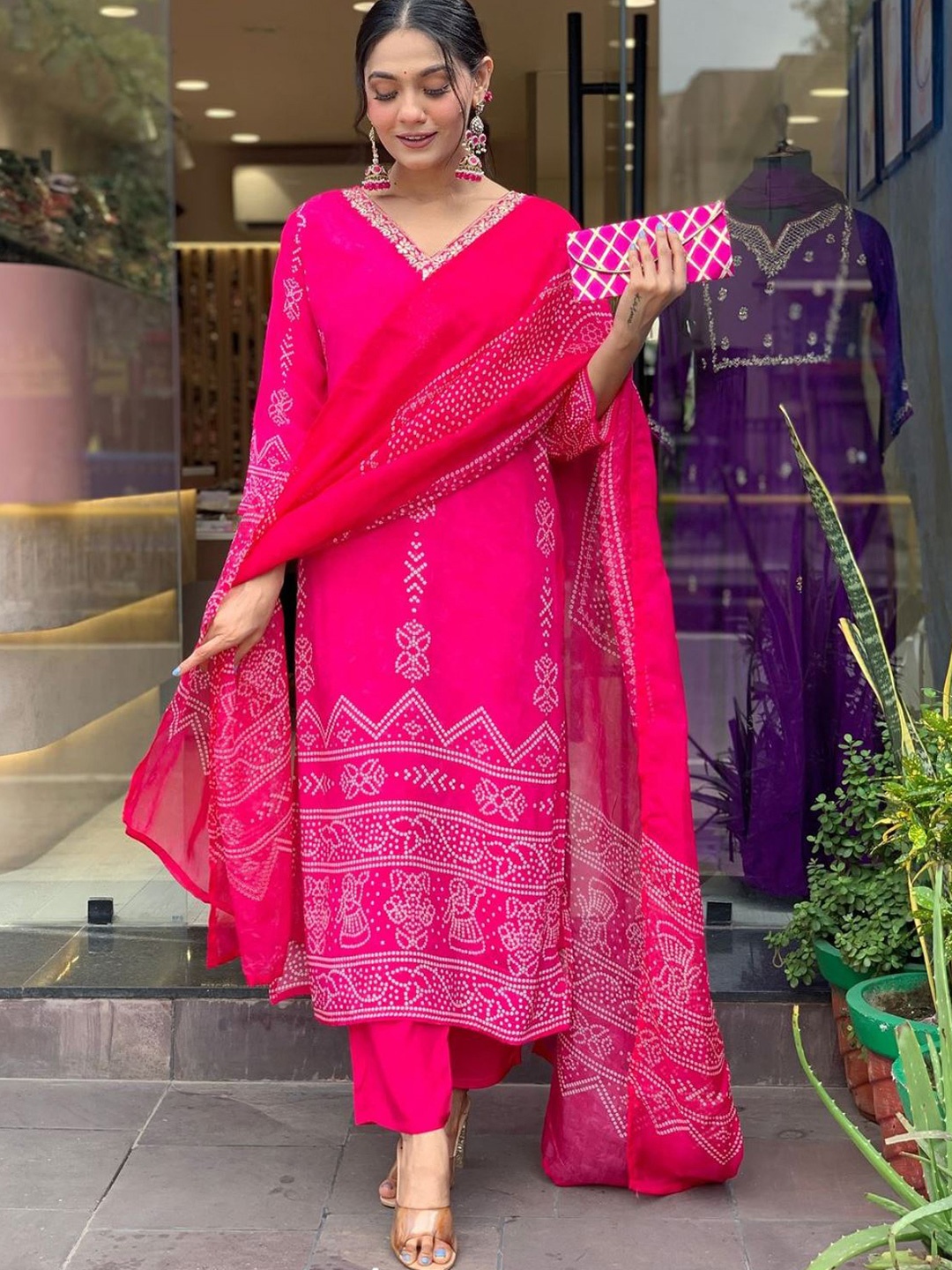 Shatanuvart Export Bandhani Printed V-Neck Straight Kurta With Trouser & Dupatta, Pink
Shatanuvart Export Bandhani Printed V-Neck Straight Kurta With Trouser & Dupatta, Pink