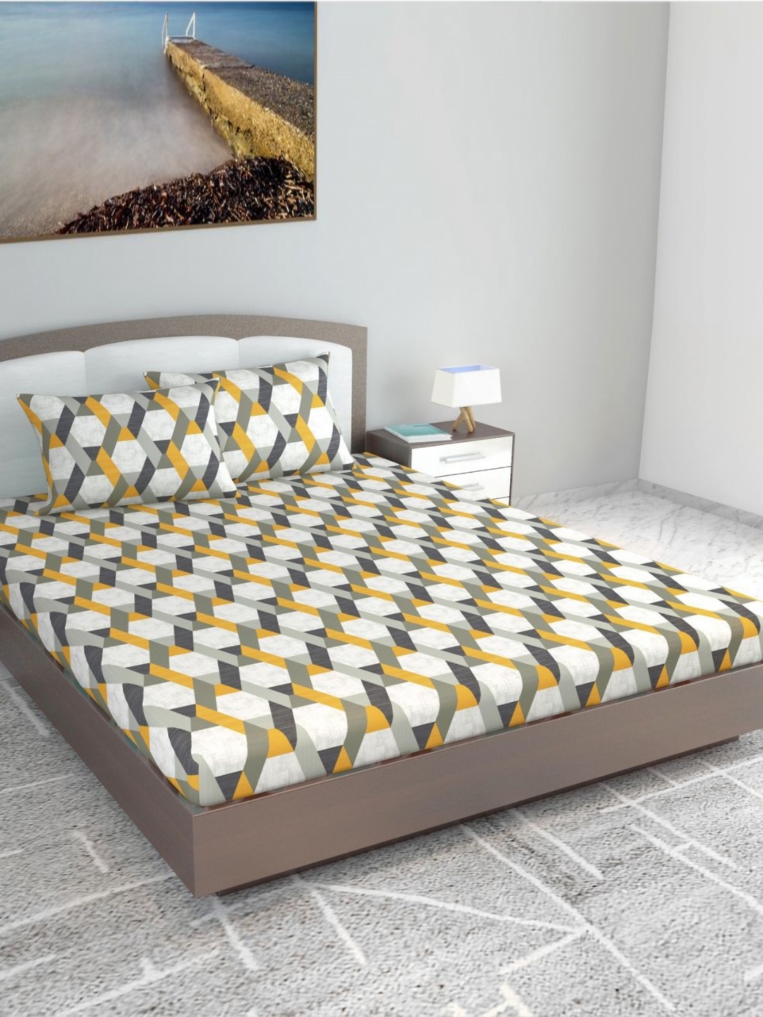 Divine Casa Prisham Yellow Printed Pure Cotton 144 TC King Bedsheet Set-2.70 m x 2.70 m
Divine Casa Prisham Yellow Printed Pure Cotton 144 TC King Bedsheet Set-2.70 m x 2.70 m