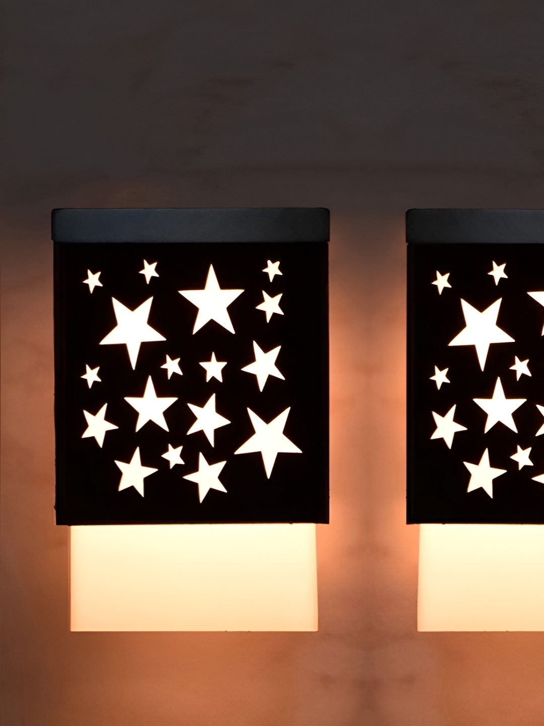Gojeeva Black and White 2 Pieces Wooden Textured Square Shaped Contemporary Wall Lamps
Gojeeva Black and White 2 Pieces Wooden Textured Square Shaped Contemporary Wall Lamps