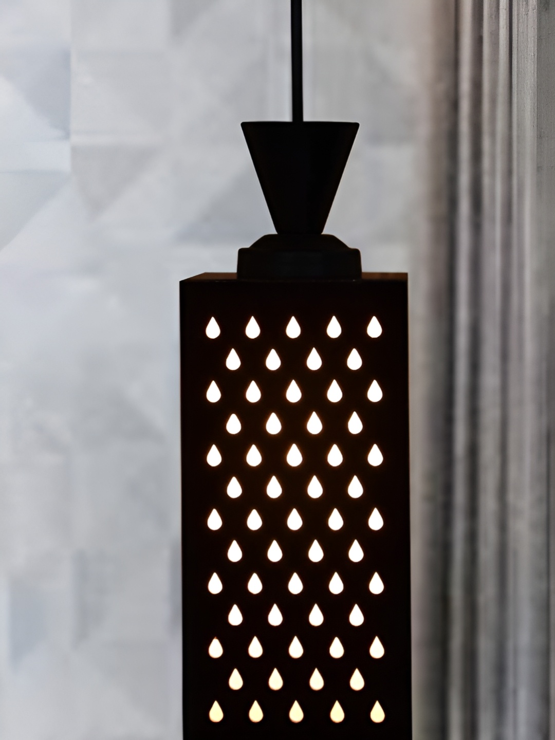 Gojeeva Black & White Textured Rectangle Shaped Contemporary Wooden Hanging Wall Lamp
Gojeeva Black & White Textured Rectangle Shaped Contemporary Wooden Hanging Wall Lamp