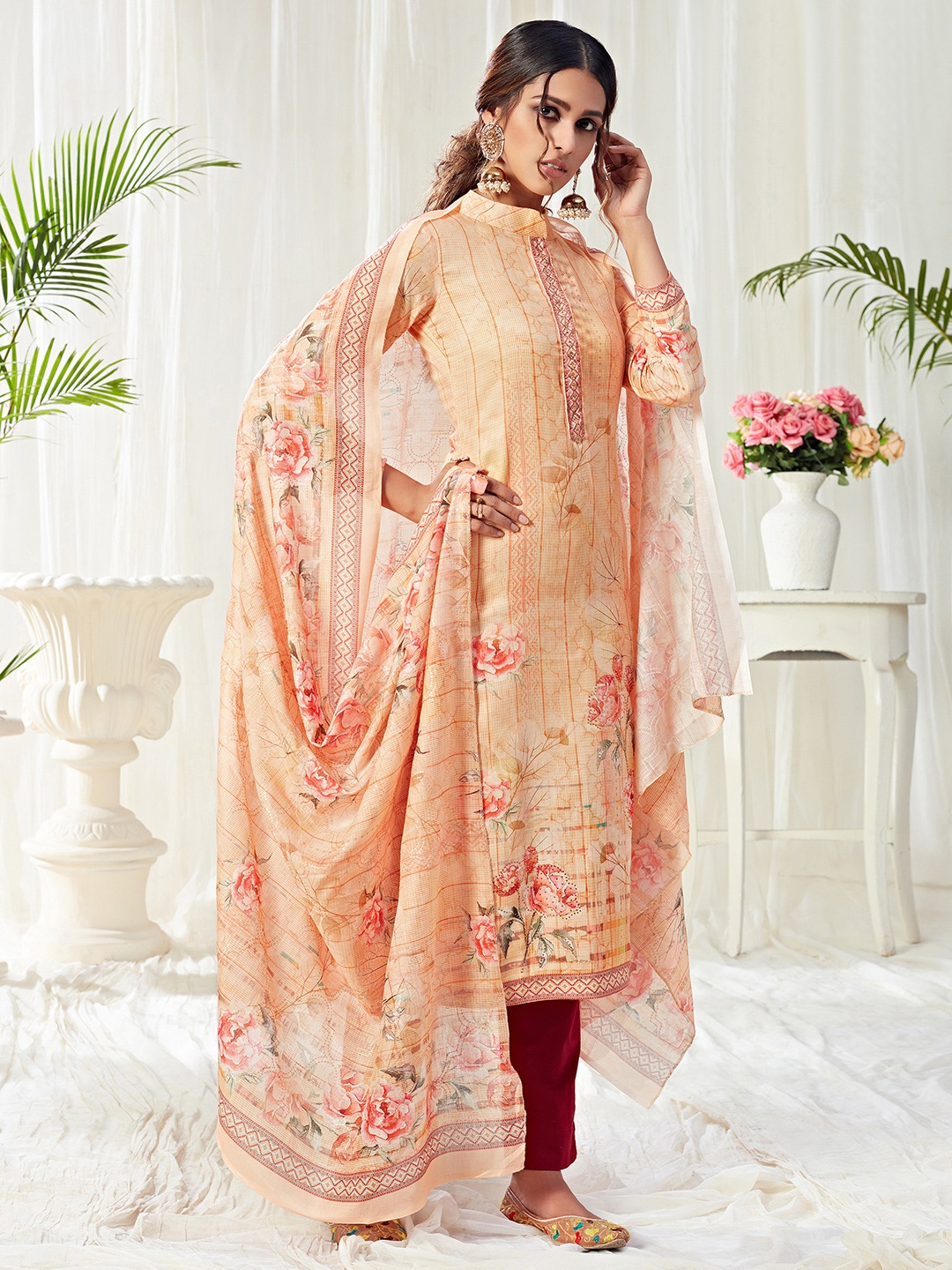 ALIZEH Ethnic Motifs Printed Sequinned Straight Kurta With Trousers & Dupatta, Orange
ALIZEH Ethnic Motifs Printed Sequinned Straight Kurta With Trousers & Dupatta, Orange