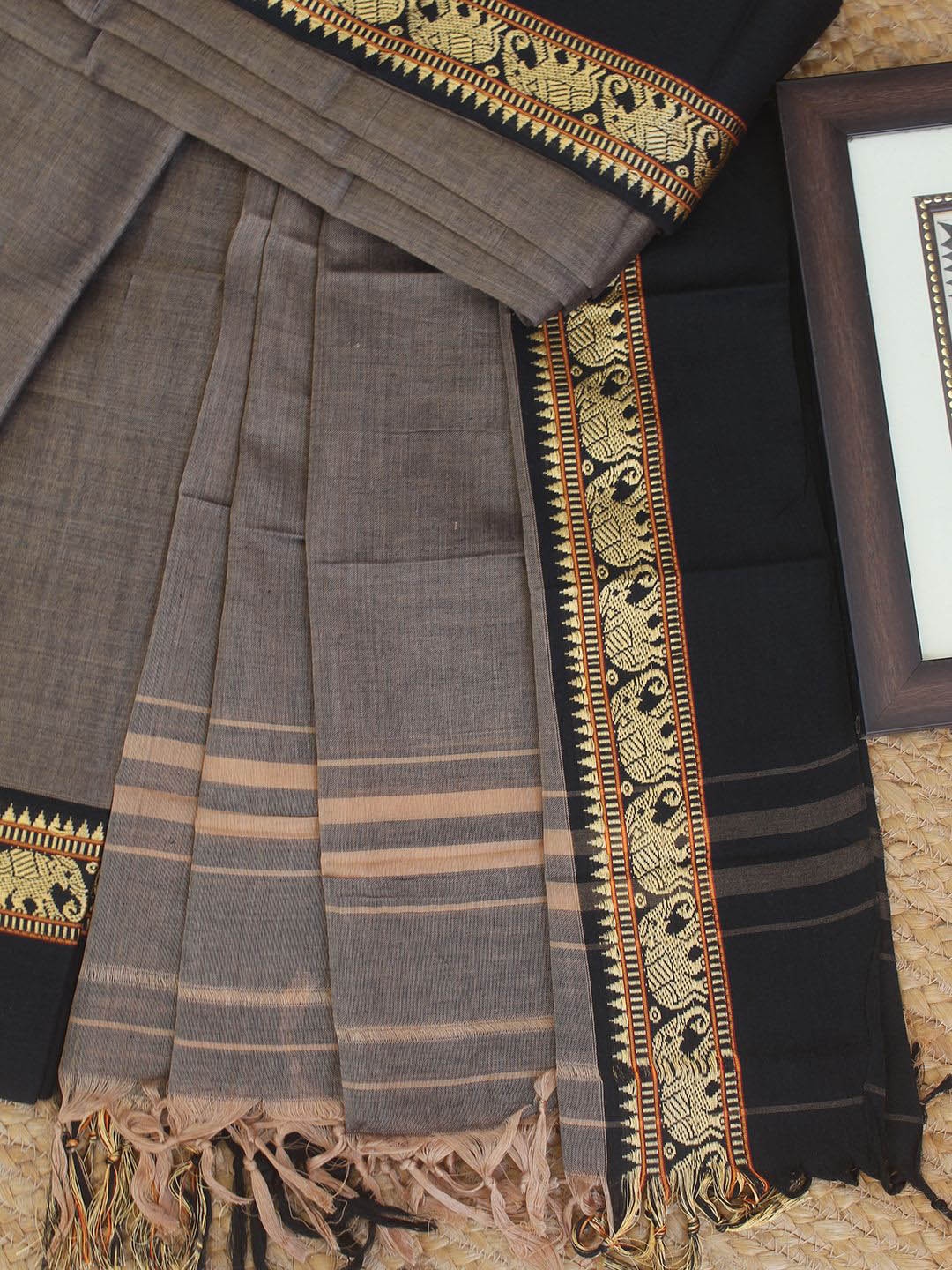 Weaves of Tradition Ethnic Motifs Woven Design Pure Cotton Unstitched Dress Material, Grey
Weaves of Tradition Ethnic Motifs Woven Design Pure Cotton Unstitched Dress Material, Grey