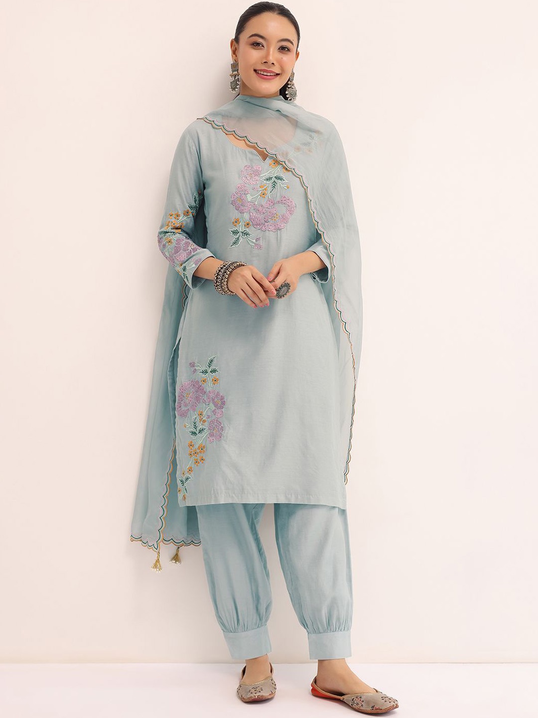 KALKI Fashion Floral Embroidered Sequnnied Straight Kurta with Dhoti Pants And Dupatta, Blue
KALKI Fashion Floral Embroidered Sequnnied Straight Kurta with Dhoti Pants And Dupatta, Blue