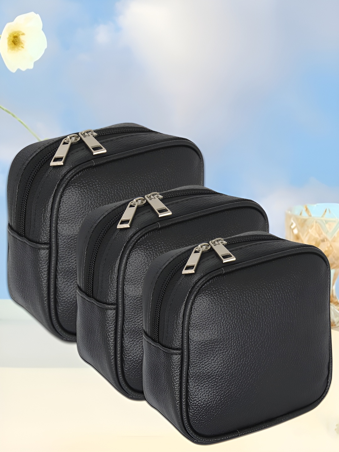 atorakushon Black 3 Pieces Multi-Utility Water Resistant Makeup Storage Bag Organisers
atorakushon Black 3 Pieces Multi-Utility Water Resistant Makeup Storage Bag Organisers