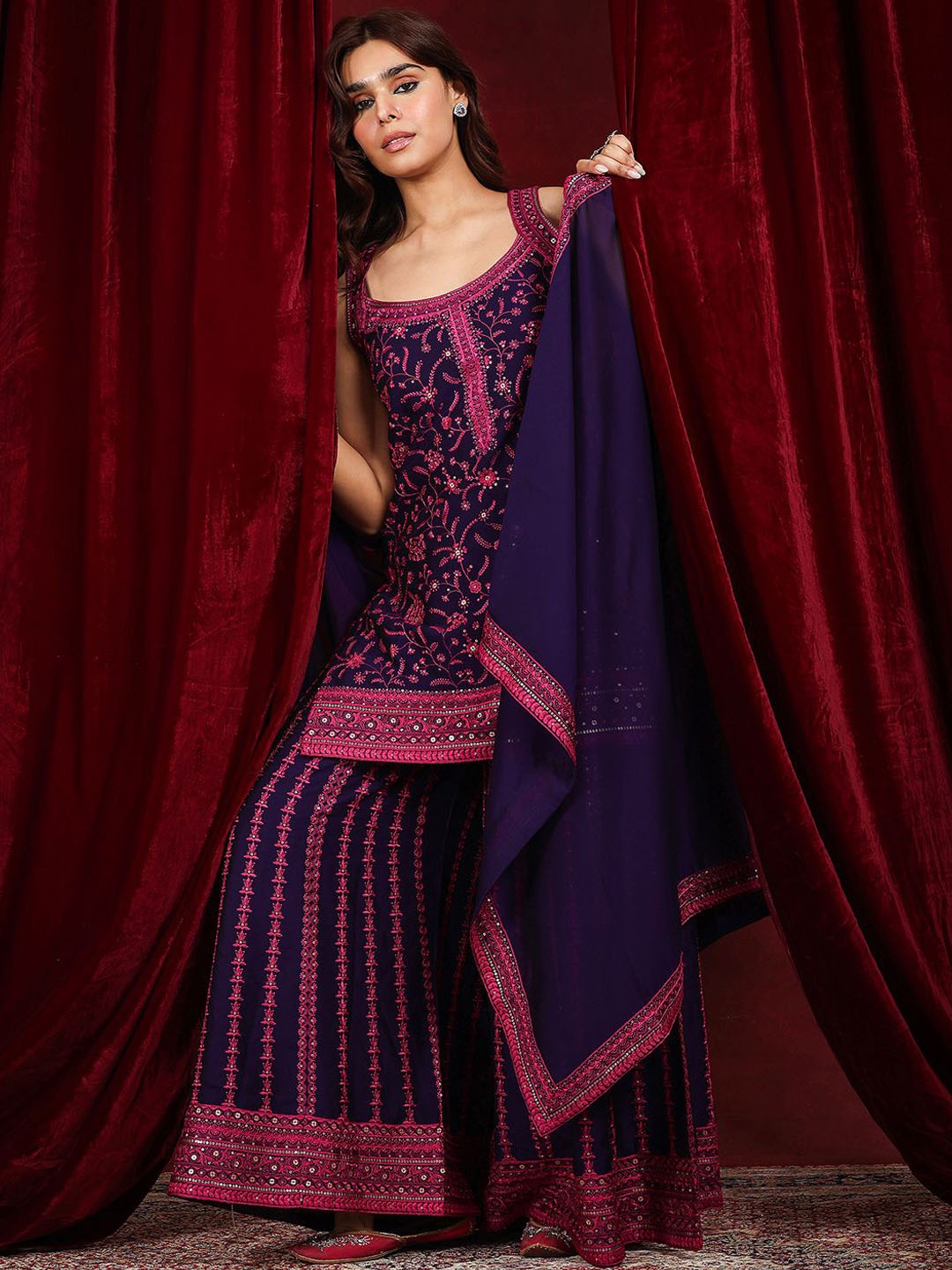 Libas Art Floral Embroidered Sequinnce Work Round Neck Kurta with Palazzos & Dupatta, Purple
Libas Art Floral Embroidered Sequinnce Work Round Neck Kurta with Palazzos & Dupatta, Purple