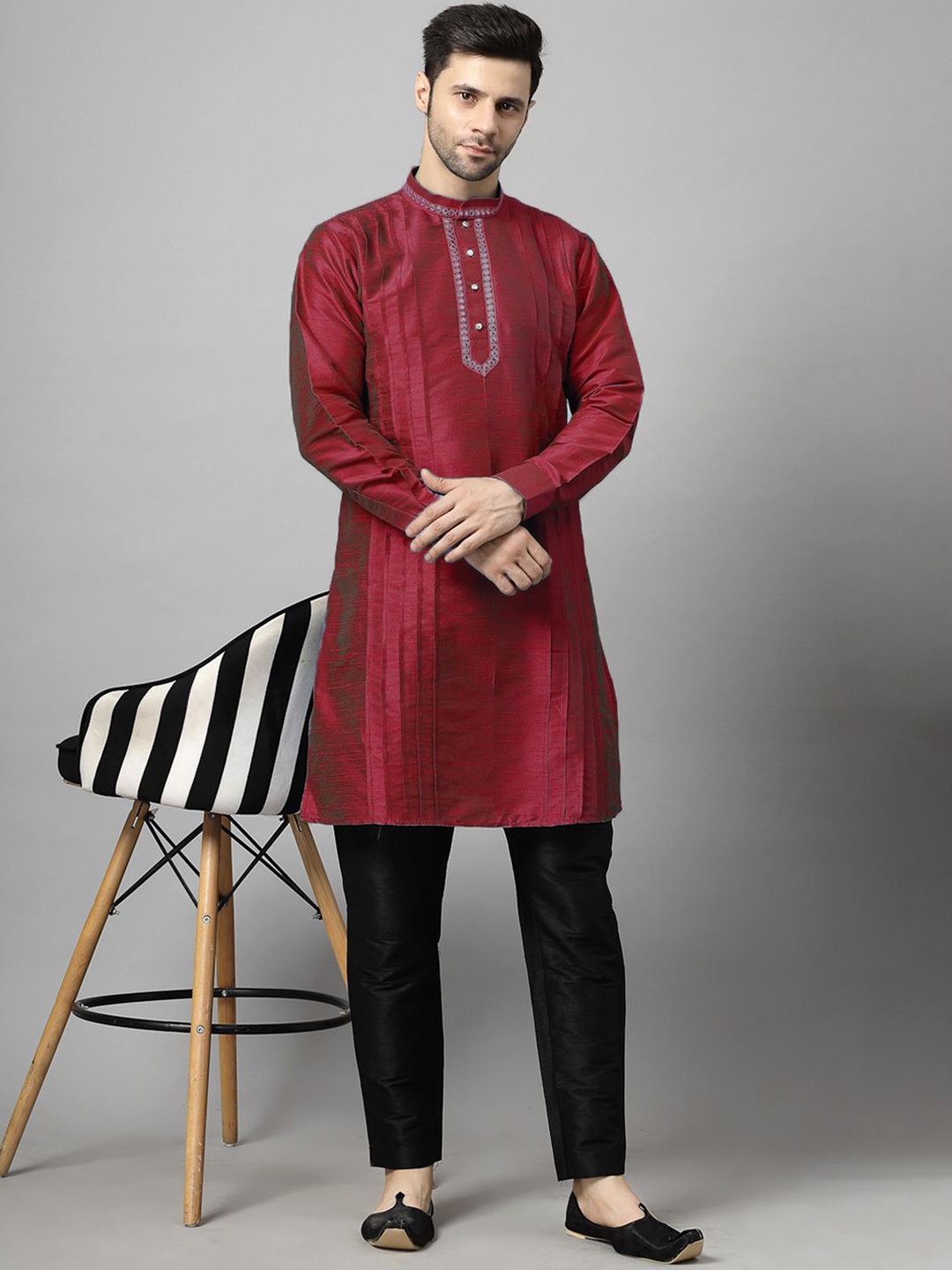 Utsav Fashion Men Yoke Design Pleated Mirror Work Dupion Silk Kurta with Trousers, Maroon
Utsav Fashion Men Yoke Design Pleated Mirror Work Dupion Silk Kurta with Trousers, Maroon