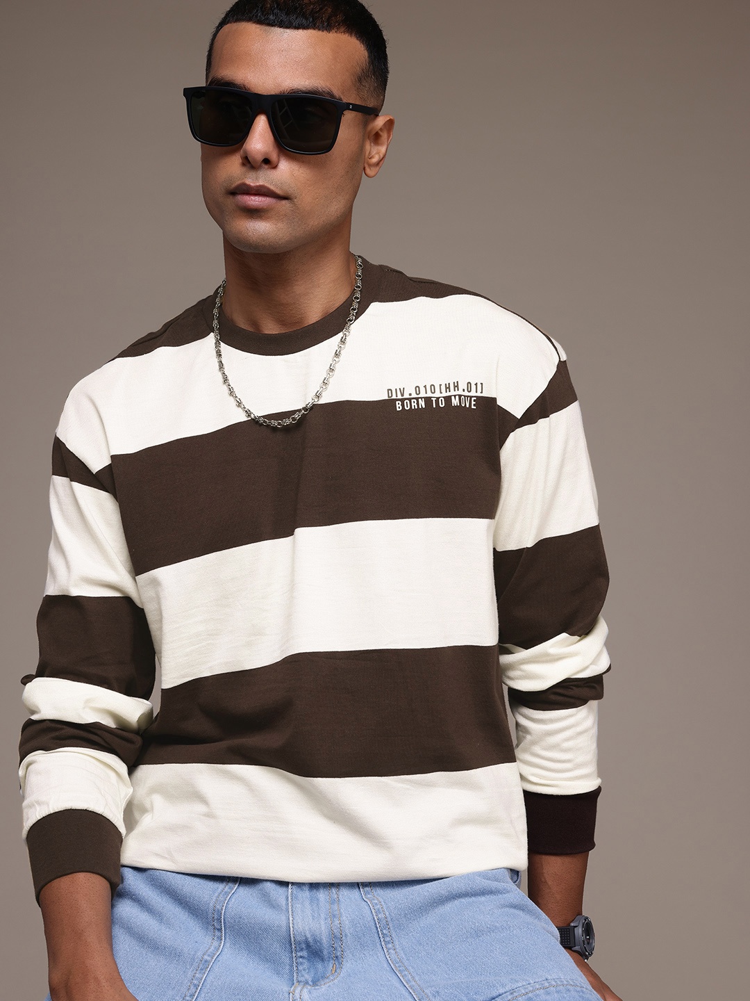 The Roadster Lifestyle Co. Striped Drop-Shoulder Sleeves Oversized Pure Cotton T-shirt, Brown
The Roadster Lifestyle Co. Striped Drop-Shoulder Sleeves Oversized Pure Cotton T-shirt, Brown