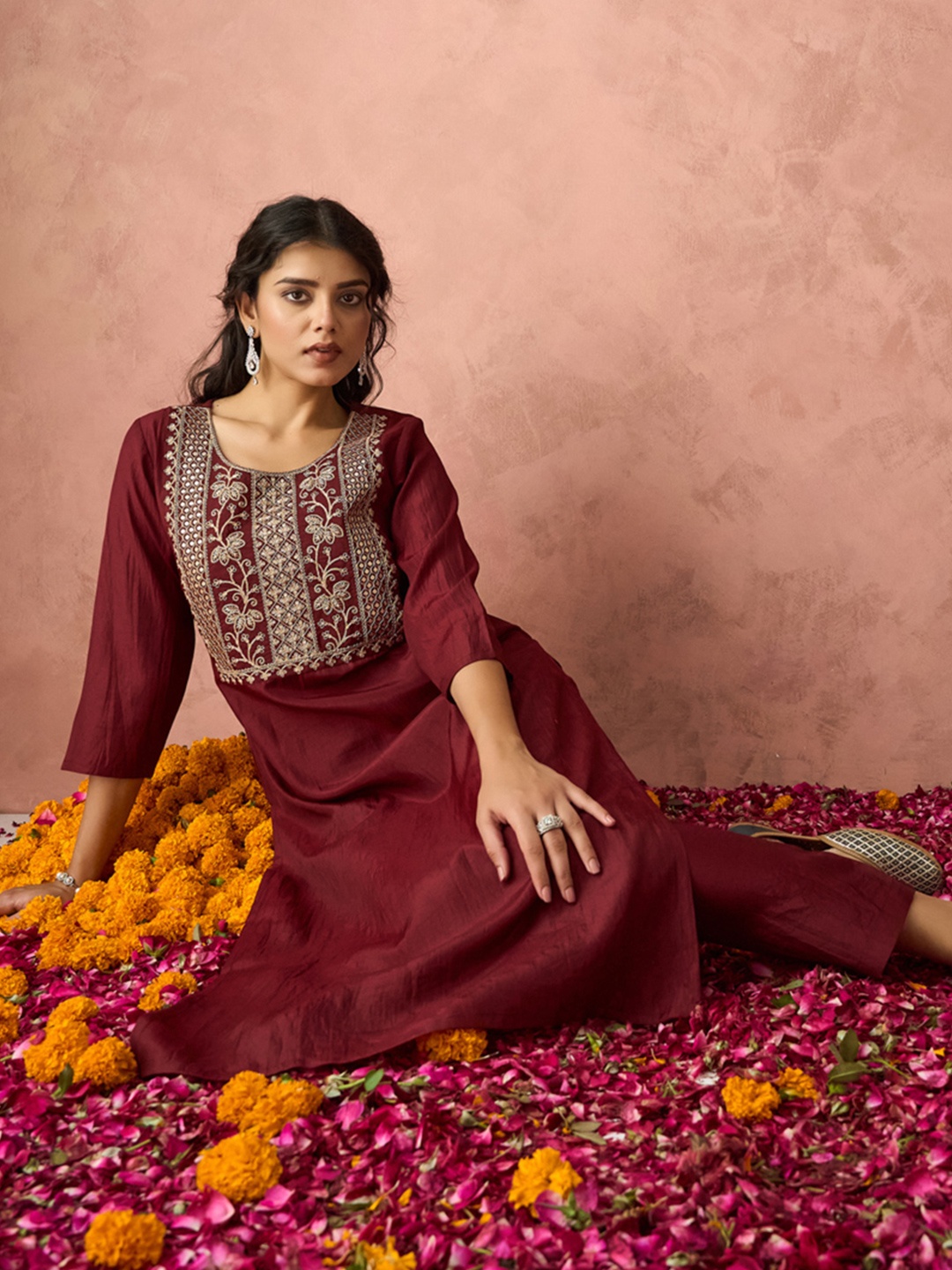 HRITIKA Floral Embroidered Thread Work Round Neck Straight Kurta With Trousers, Maroon
HRITIKA Floral Embroidered Thread Work Round Neck Straight Kurta With Trousers, Maroon